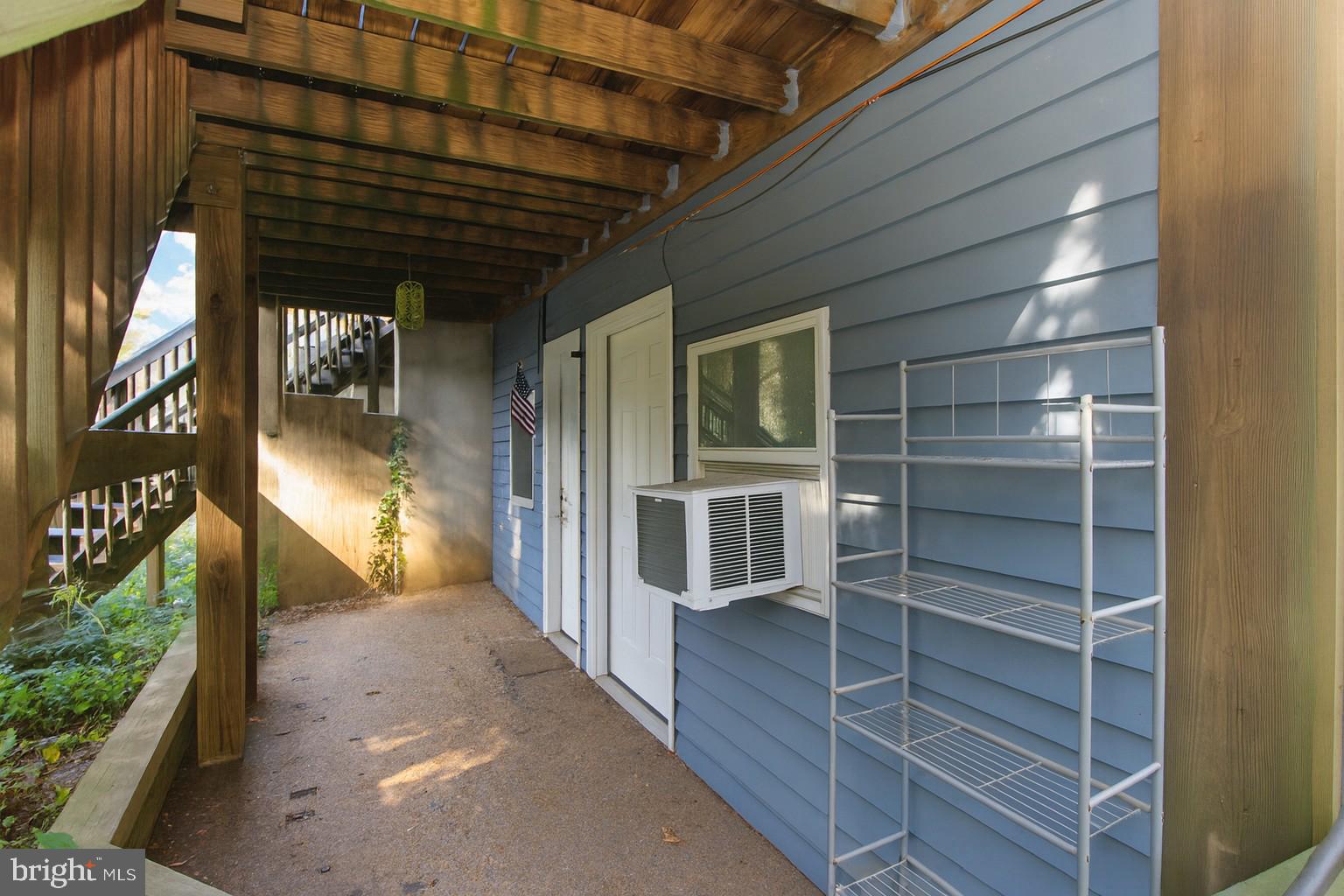 HUNTLEY HALL - Residential