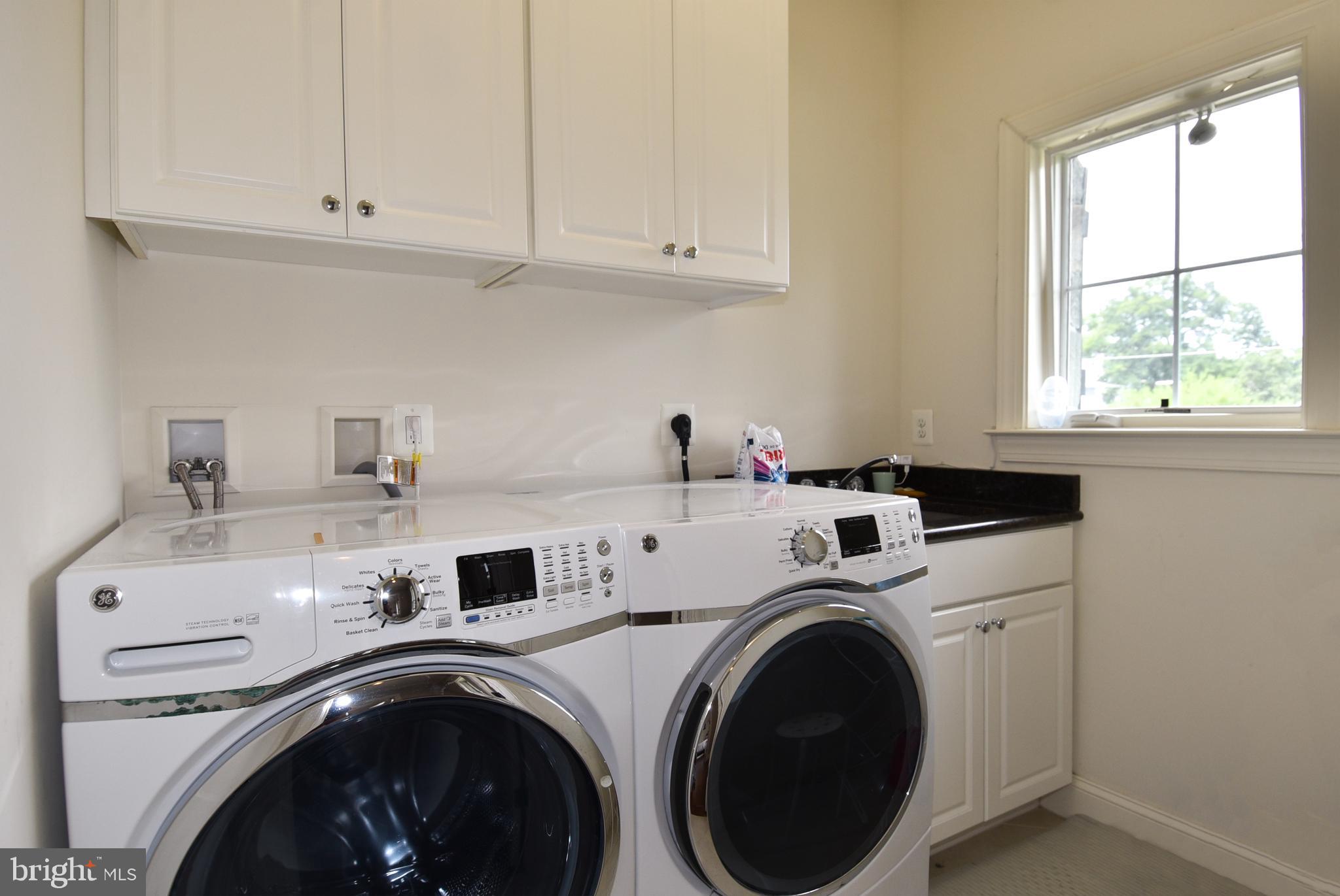 ALTA VISTA GARDENS - Residential Lease