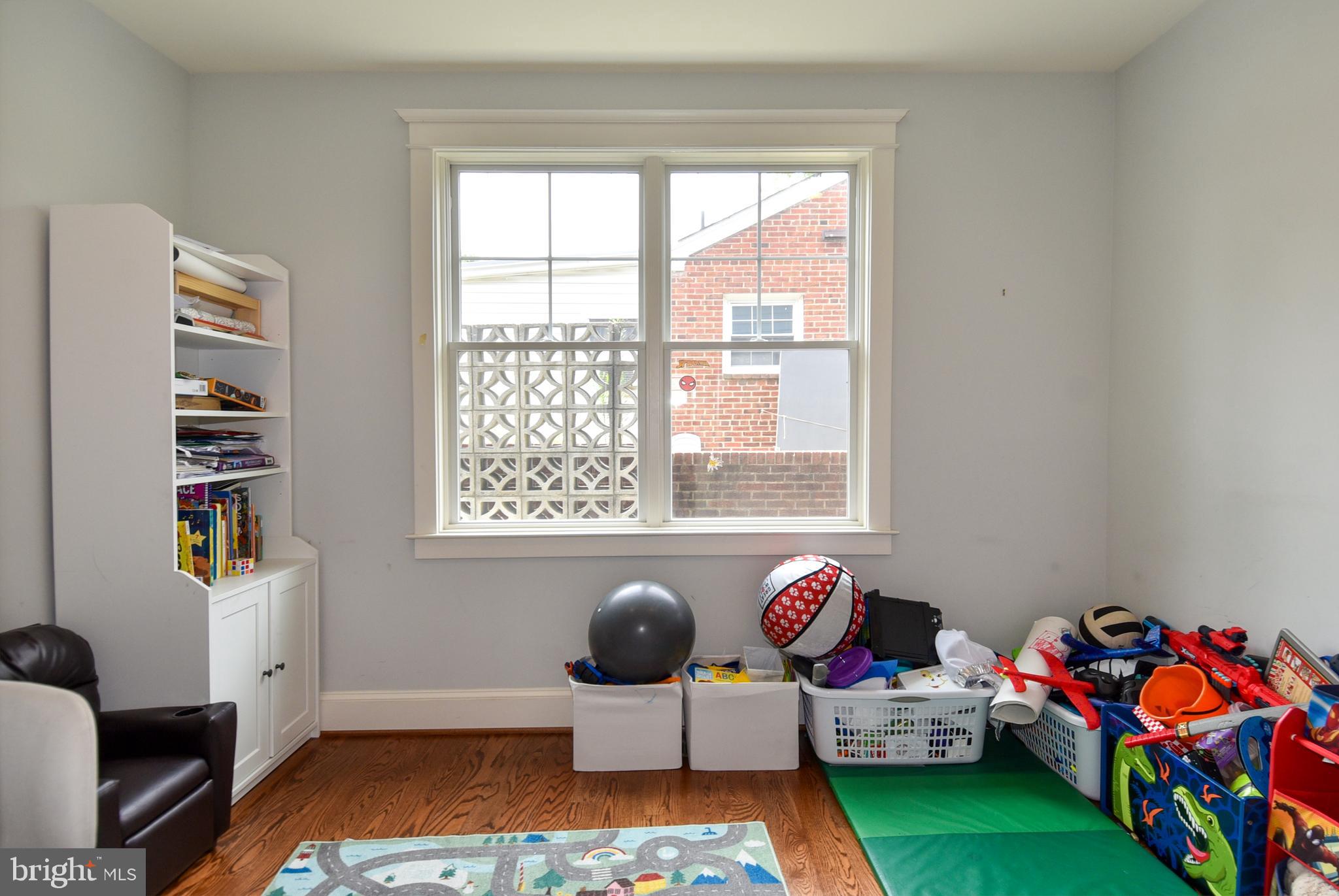 ALTA VISTA GARDENS - Residential Lease