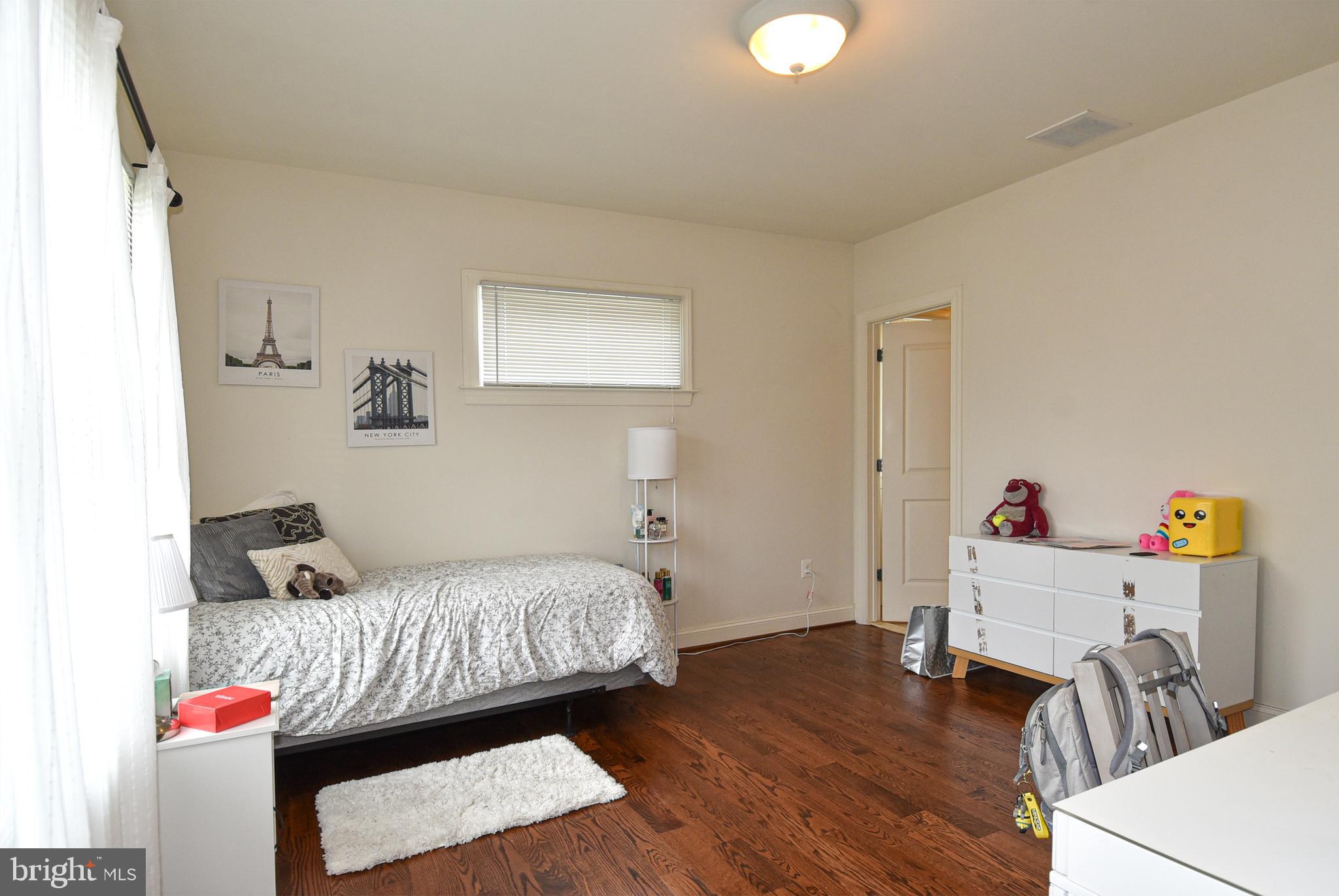 ALTA VISTA GARDENS - Residential Lease