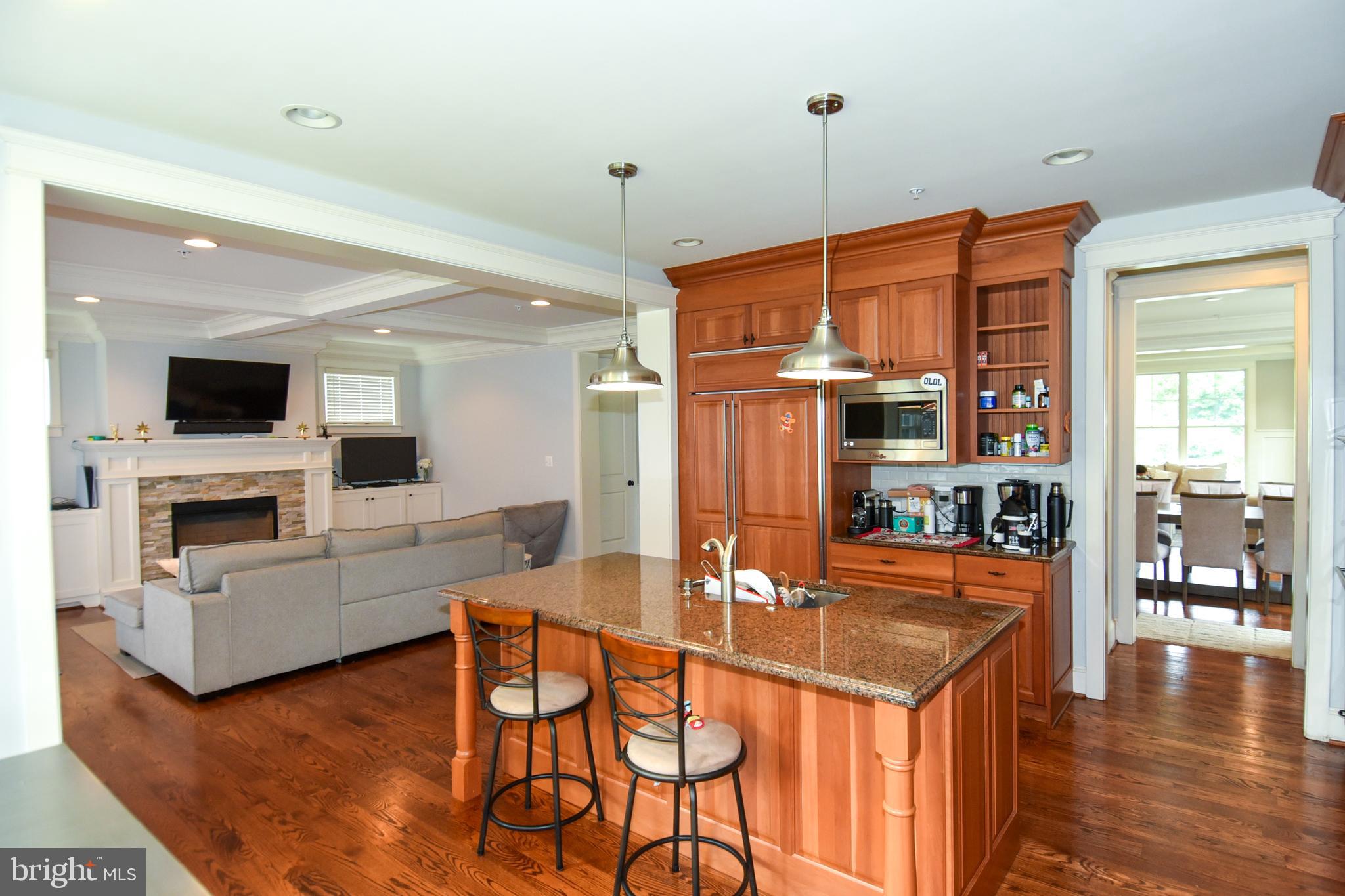 ALTA VISTA GARDENS - Residential Lease