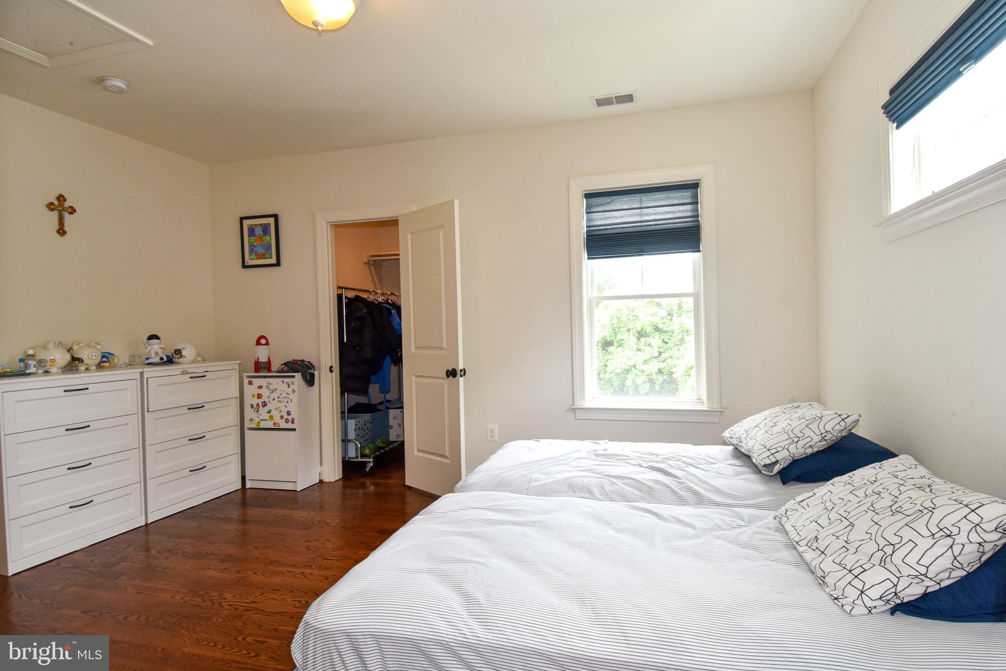 ALTA VISTA GARDENS - Residential Lease