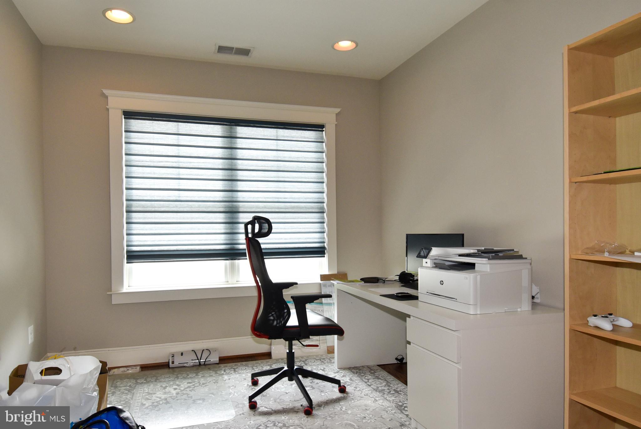 ALTA VISTA GARDENS - Residential Lease