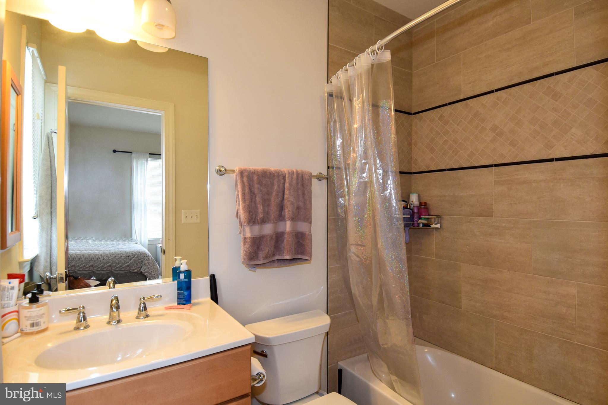 ALTA VISTA GARDENS - Residential Lease