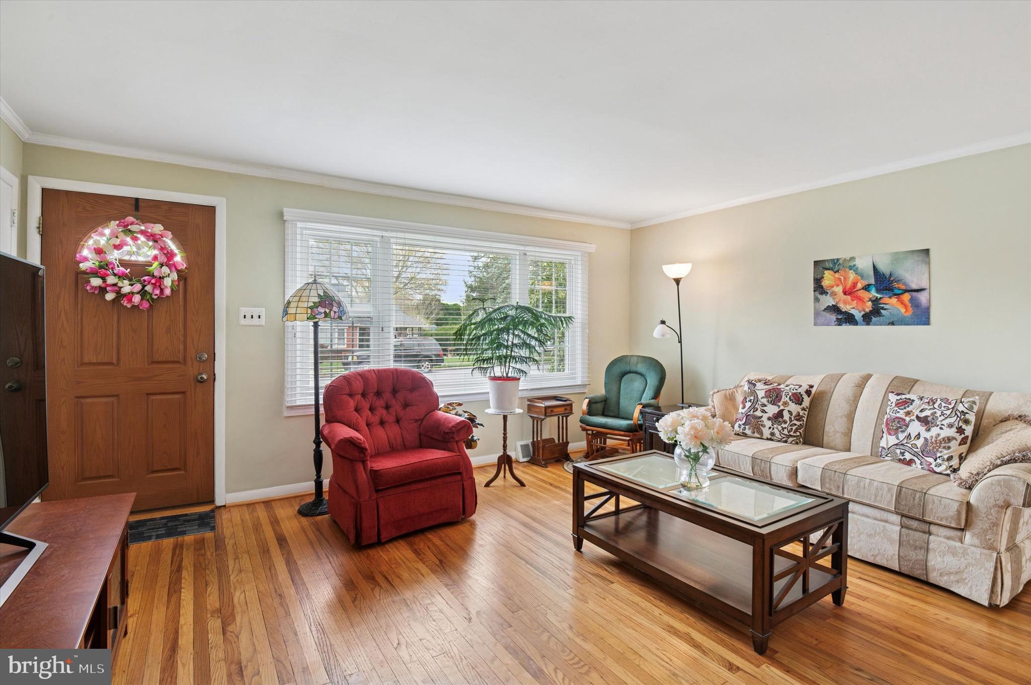 PENNELL MANOR - Residential