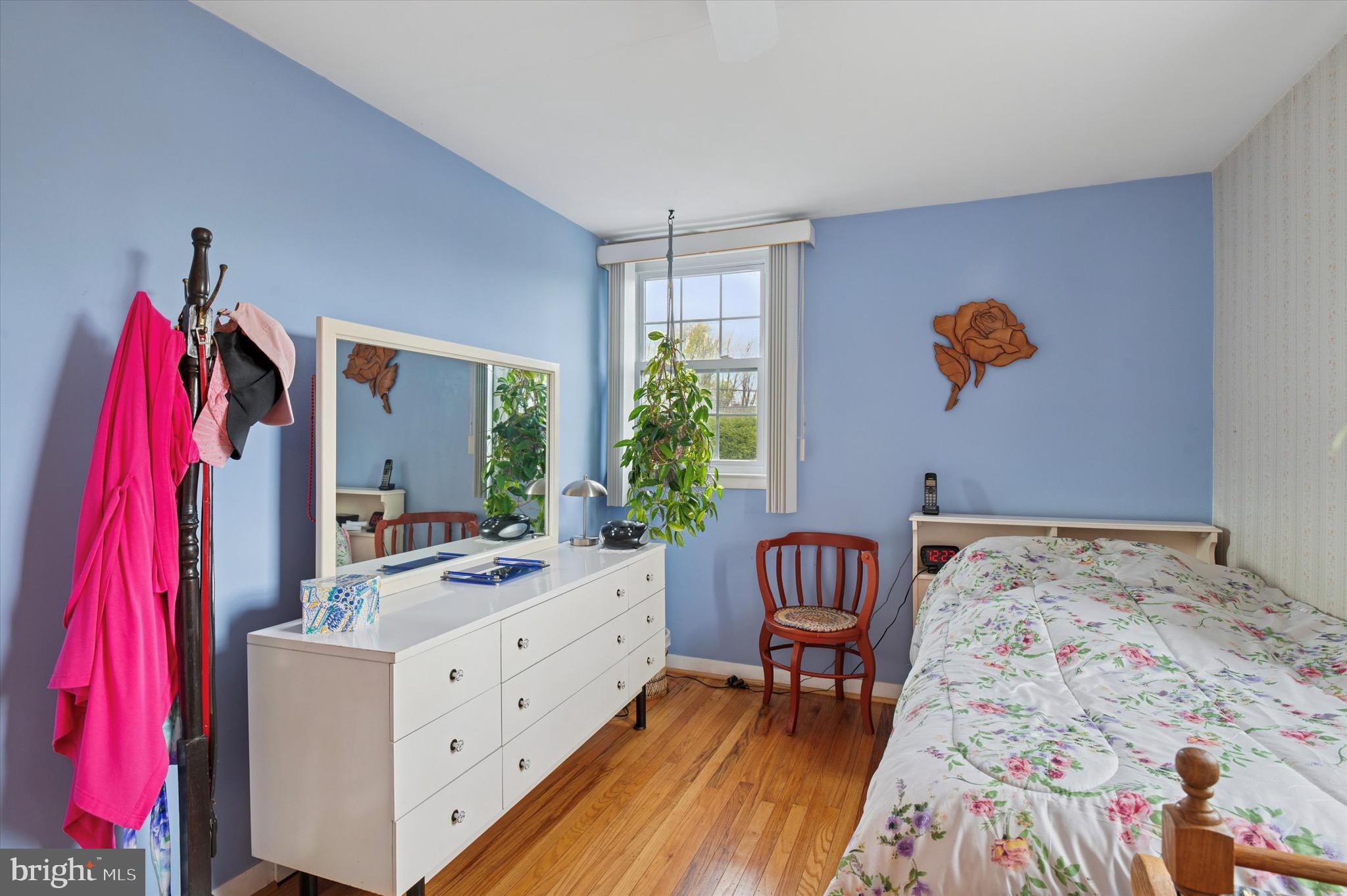 PENNELL MANOR - Residential