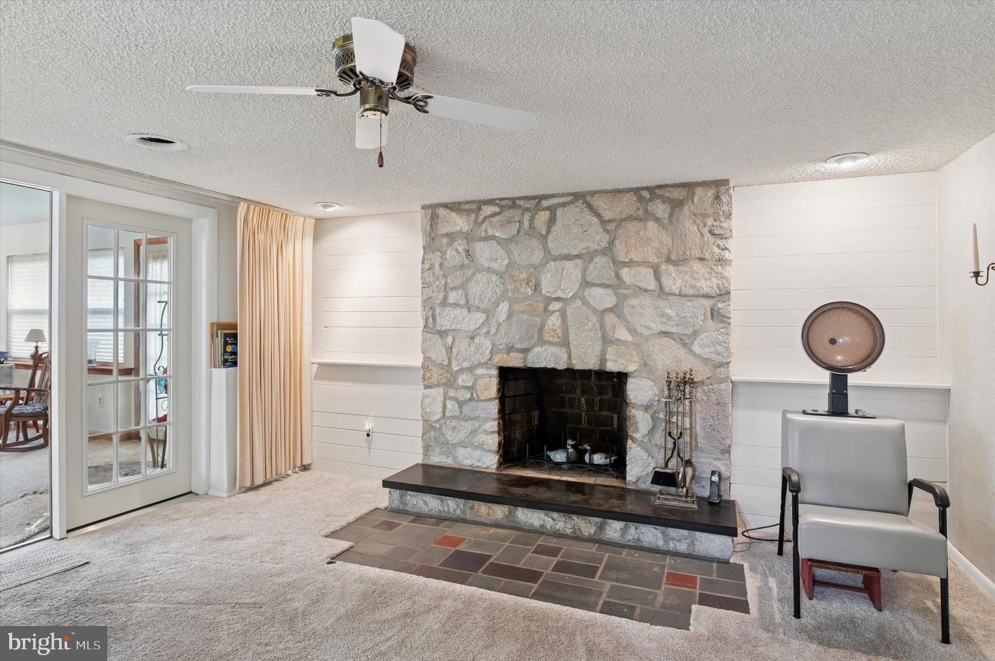 PENNELL MANOR - Residential