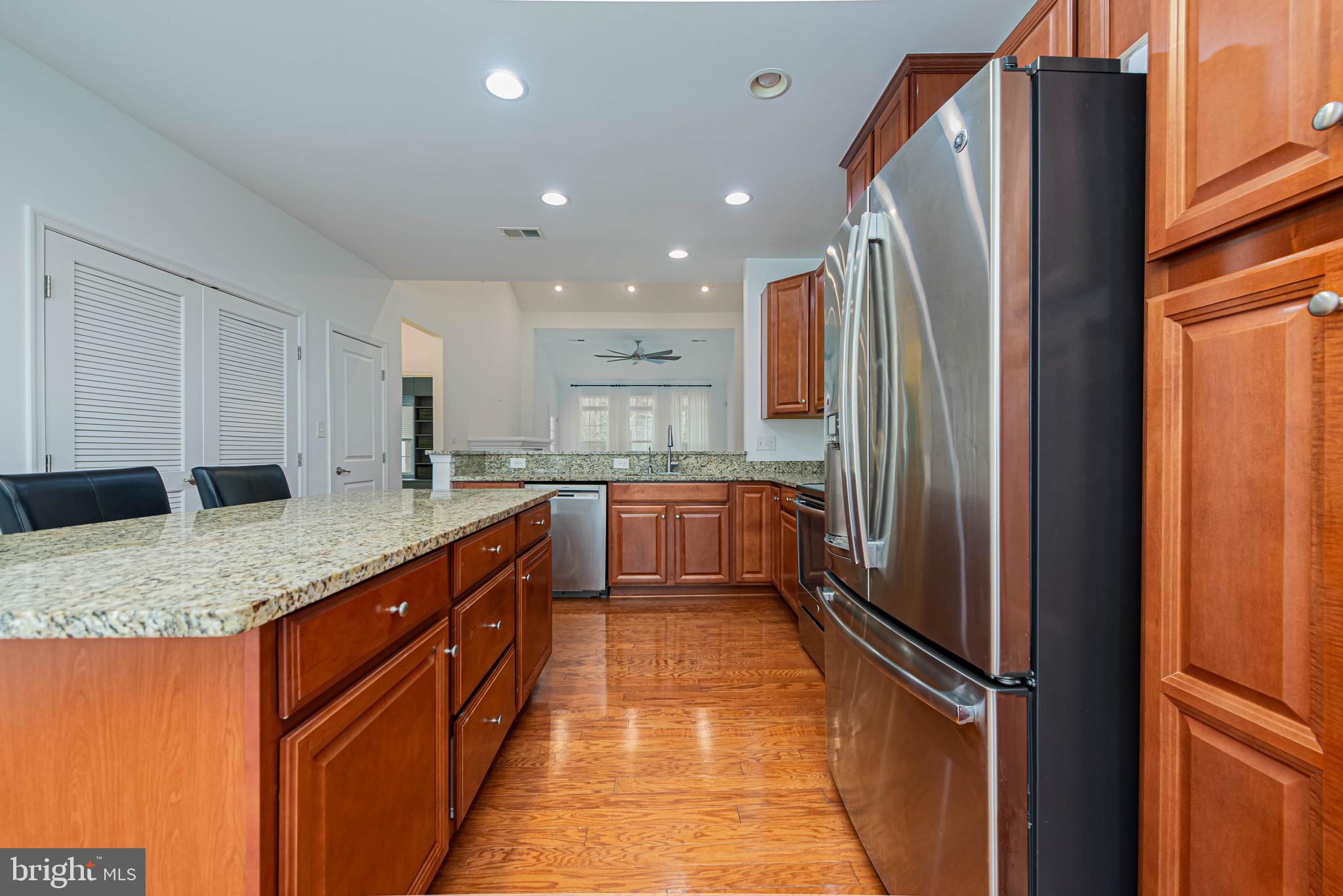 SHOREVIEW WOODS - Residential