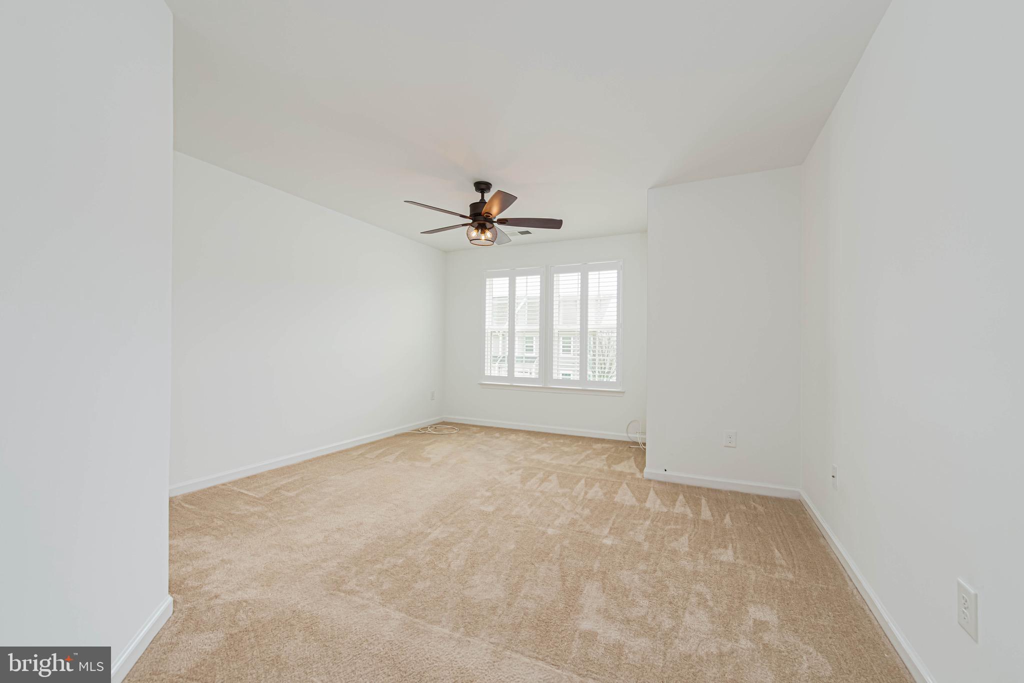 SHOREVIEW WOODS - Residential