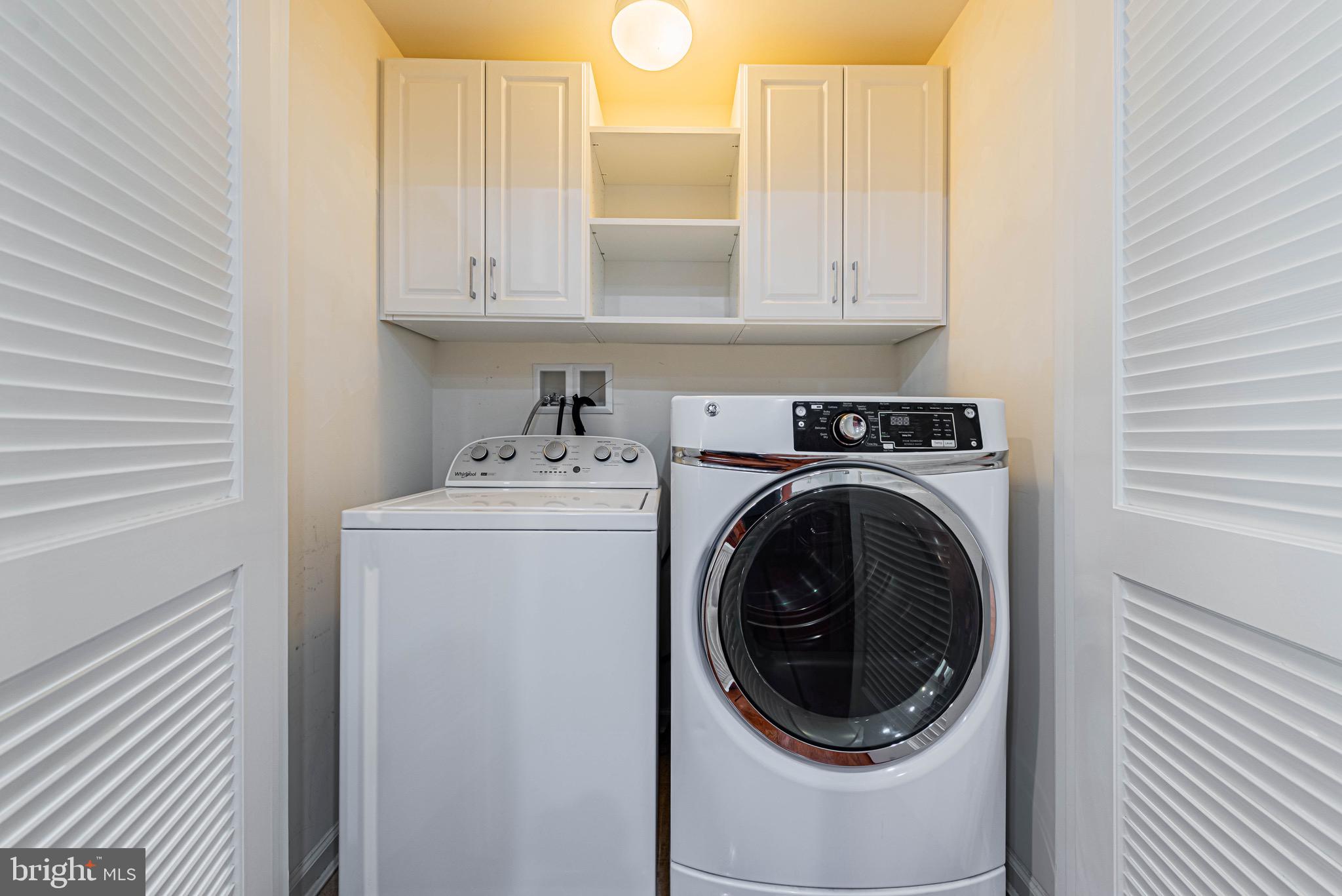 SHOREVIEW WOODS - Residential