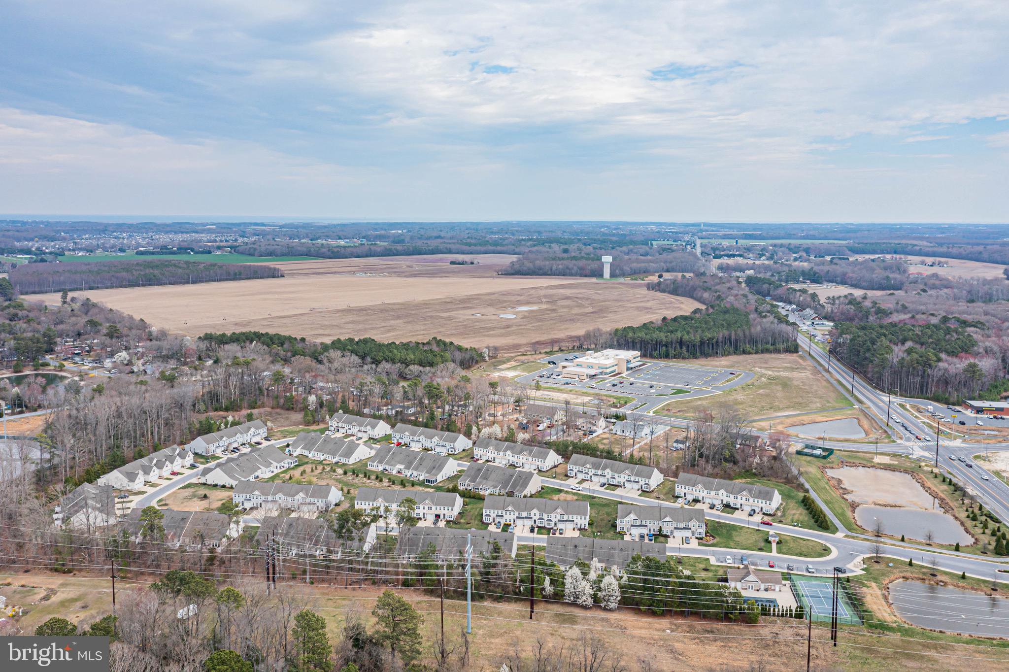 SHOREVIEW WOODS - Residential