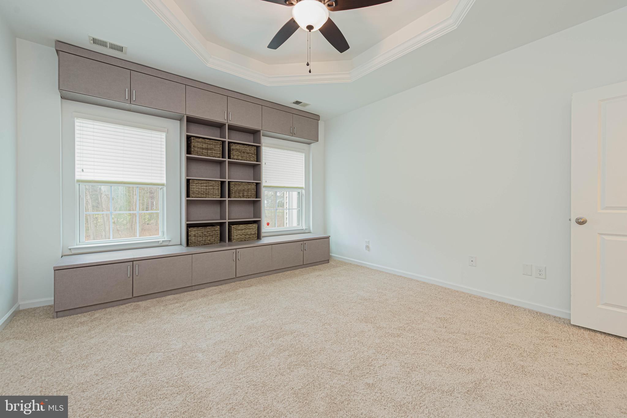 SHOREVIEW WOODS - Residential