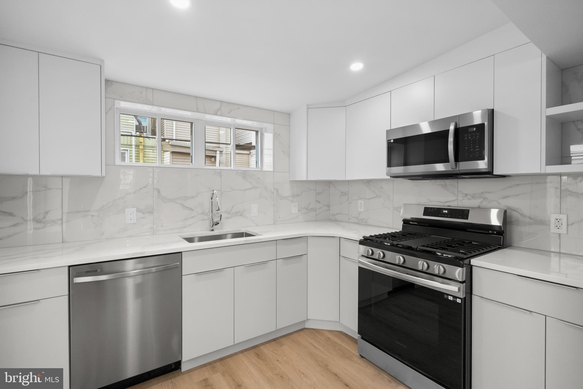 PENNSPORT - Residential