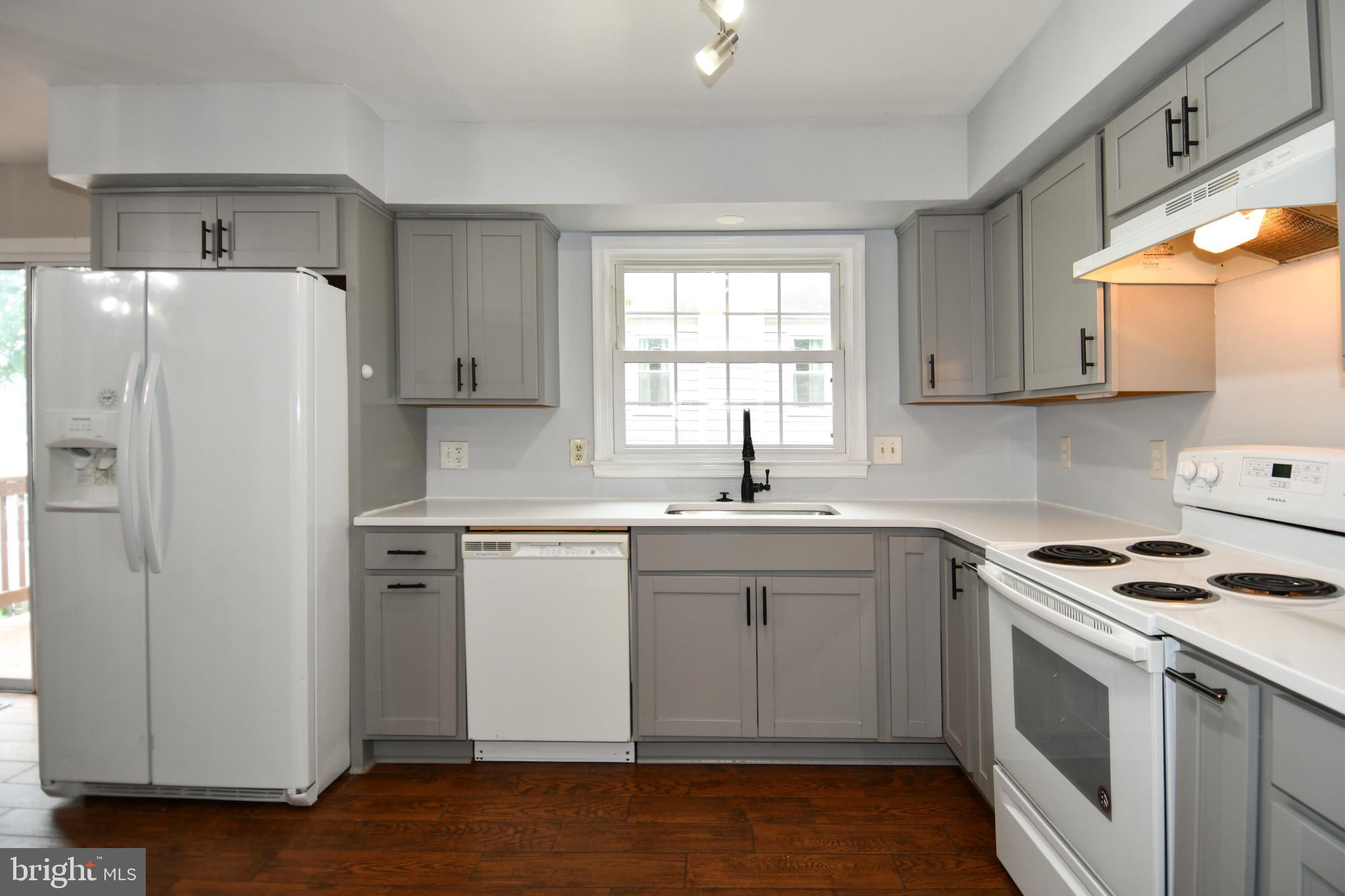 CHURCHILL TOWN SECTOR - Residential Lease