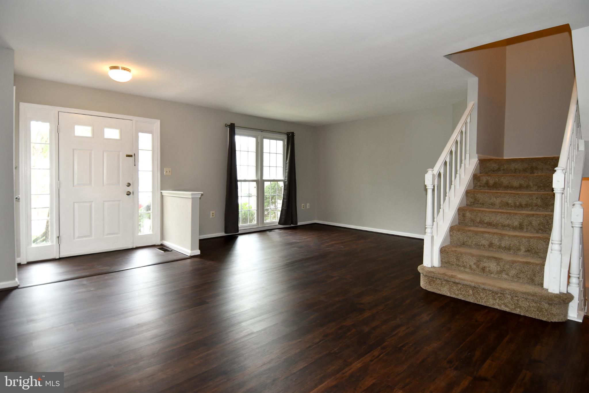 CHURCHILL TOWN SECTOR - Residential Lease