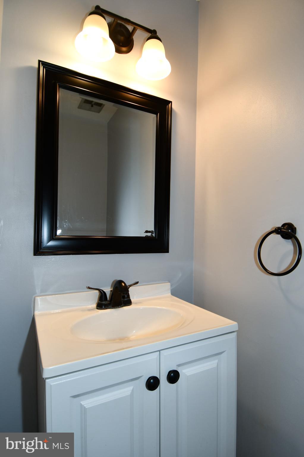 CHURCHILL TOWN SECTOR - Residential Lease