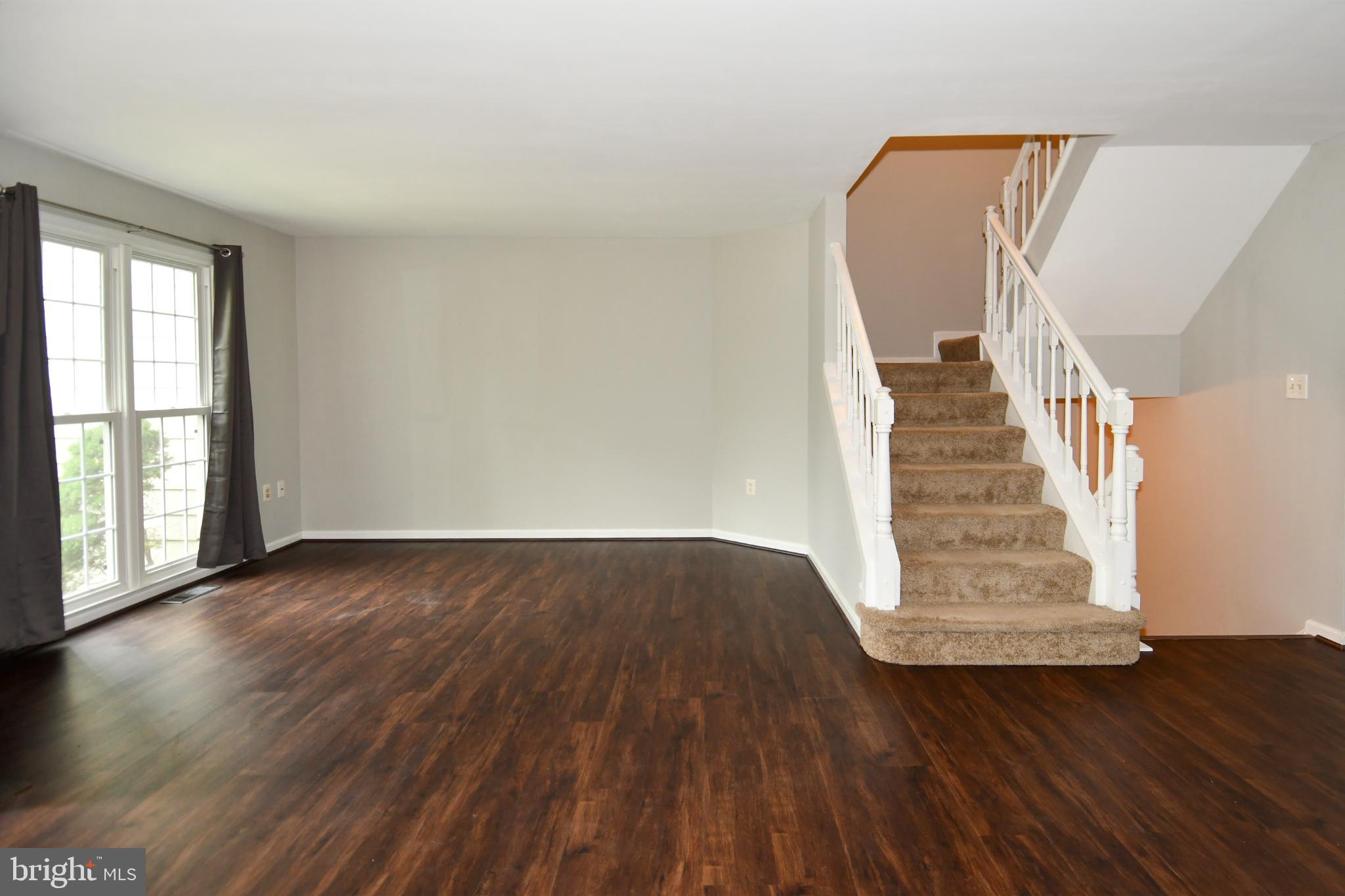 CHURCHILL TOWN SECTOR - Residential Lease