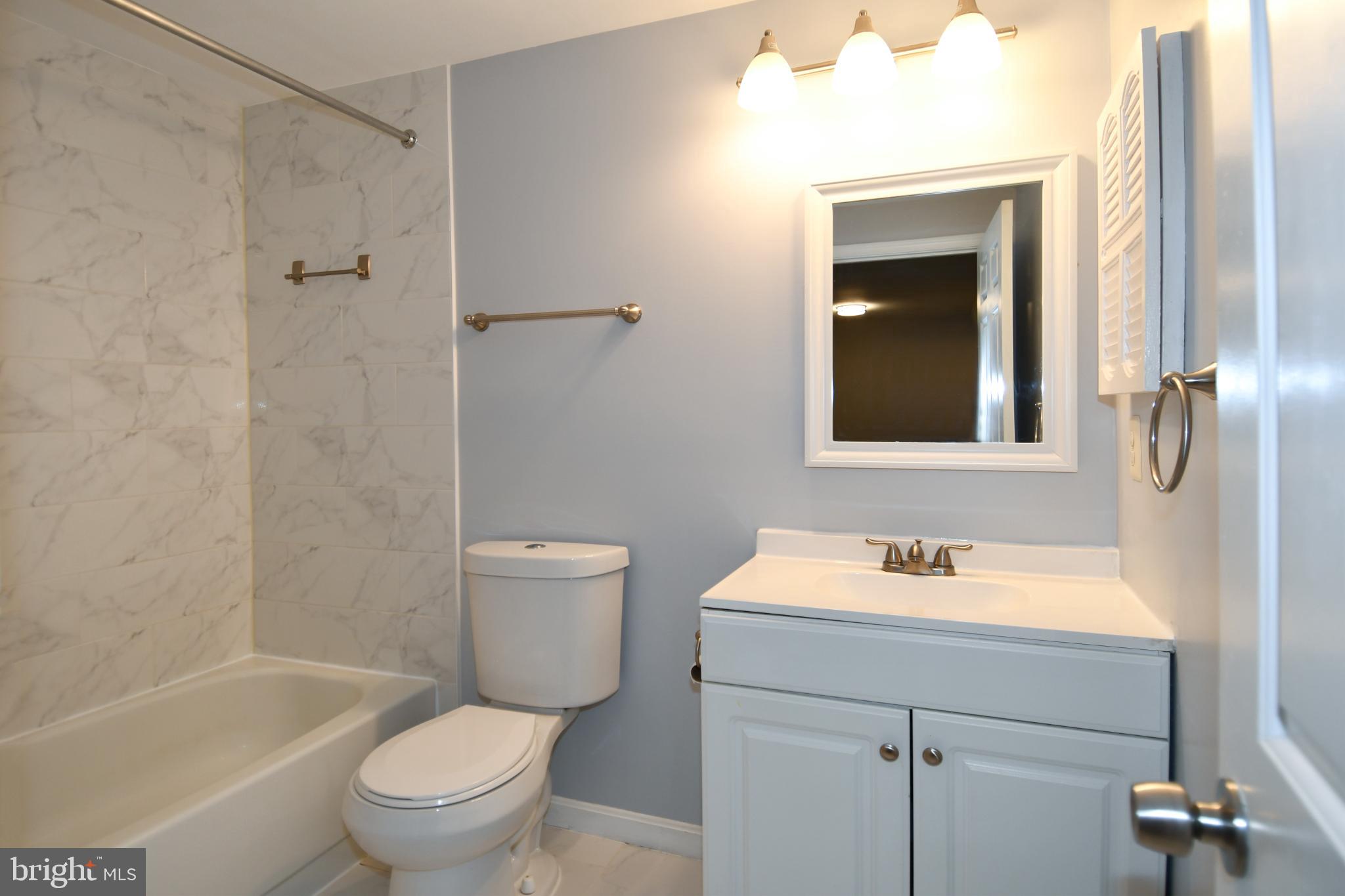 CHURCHILL TOWN SECTOR - Residential Lease