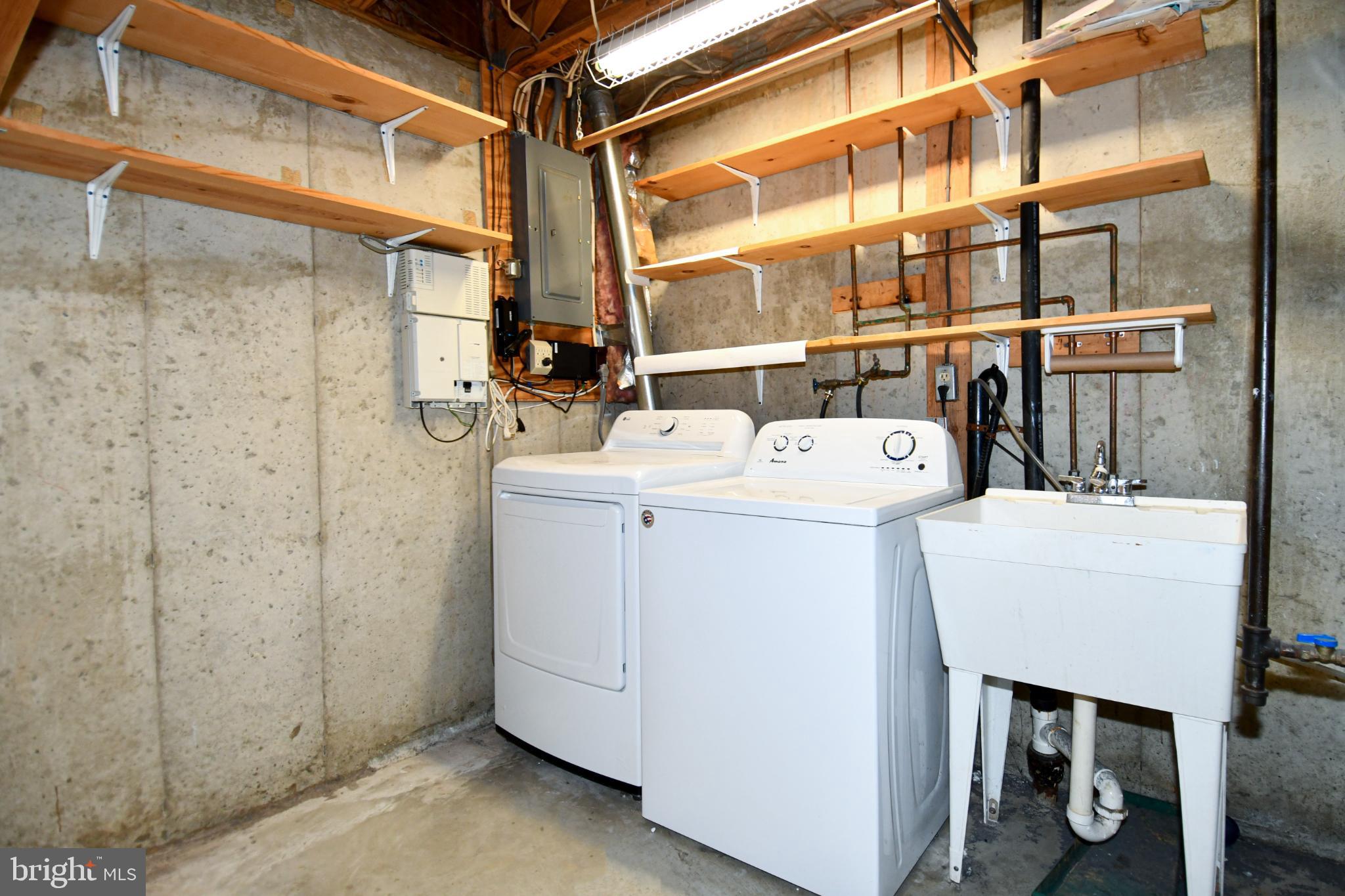 CHURCHILL TOWN SECTOR - Residential Lease