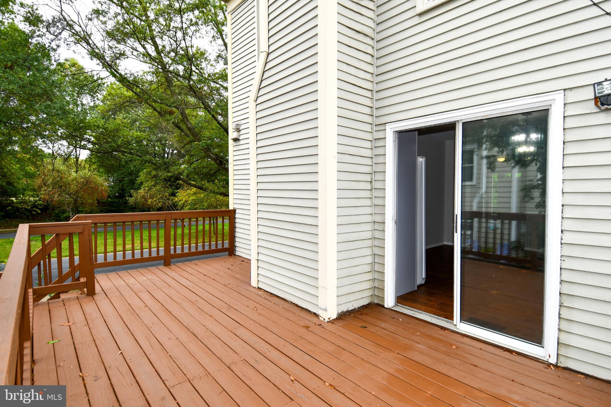 CHURCHILL TOWN SECTOR - Residential Lease