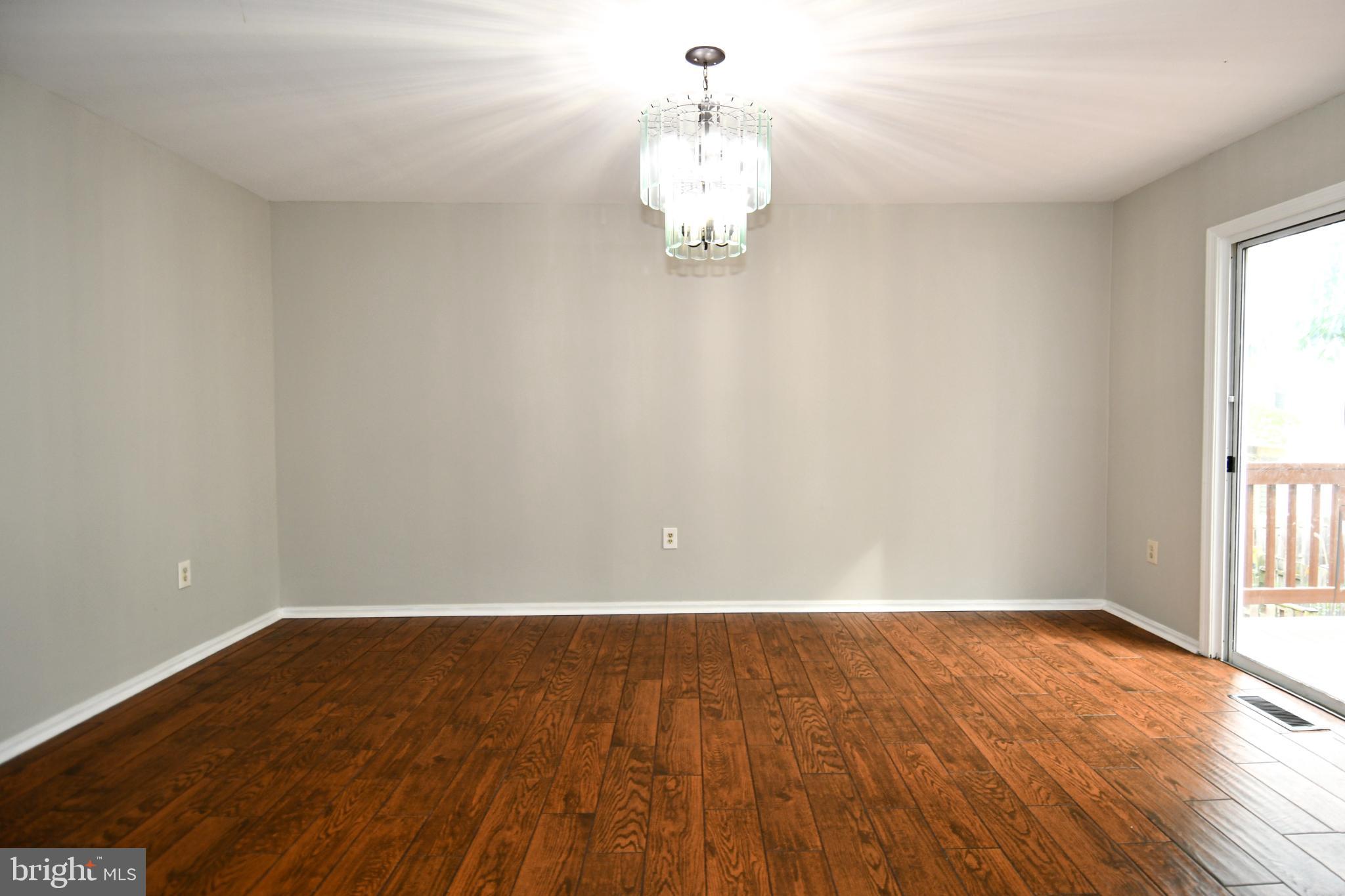 CHURCHILL TOWN SECTOR - Residential Lease