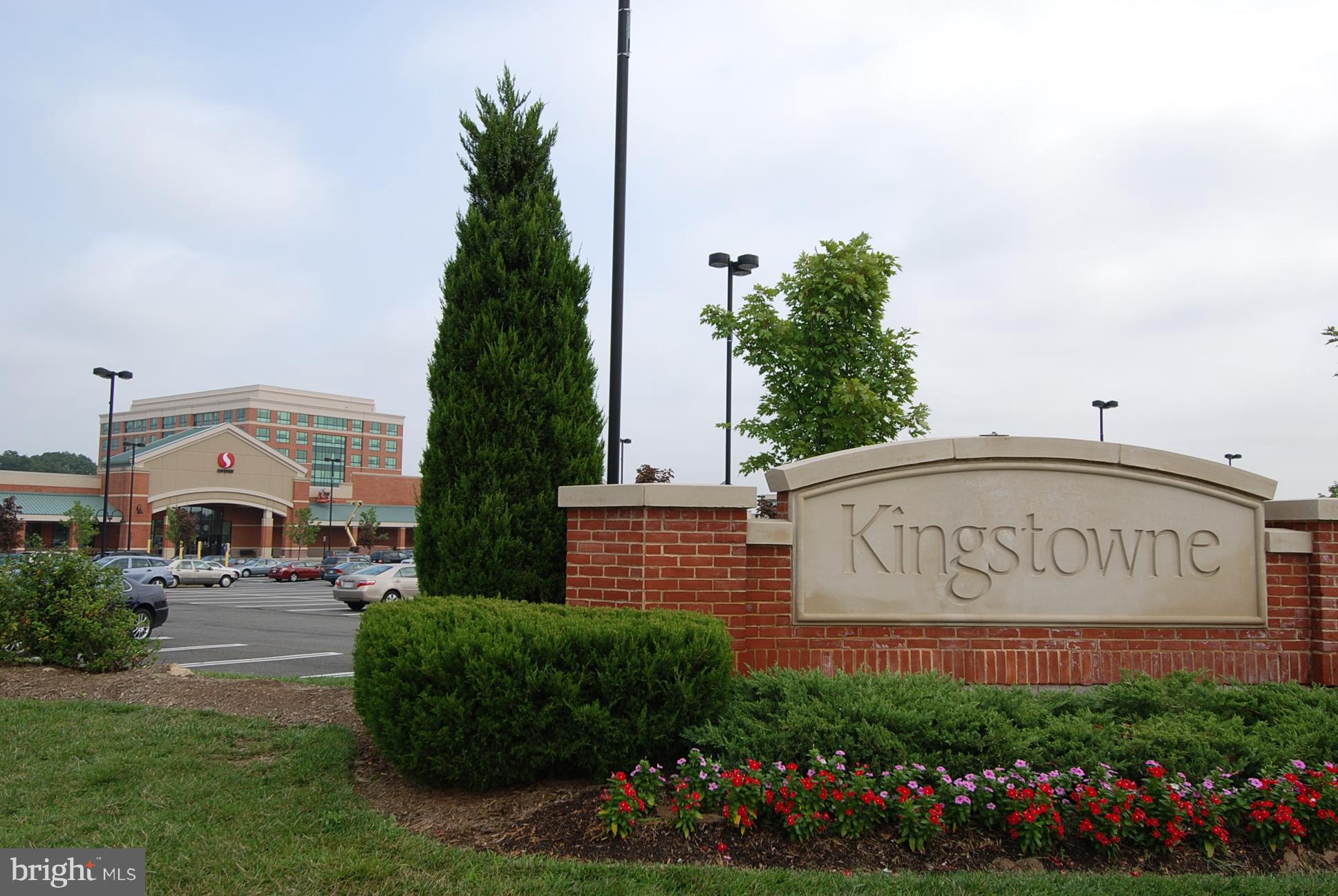 VICTORIA CROSSINGS AT MANCHESTER LAKES - Residential Lease