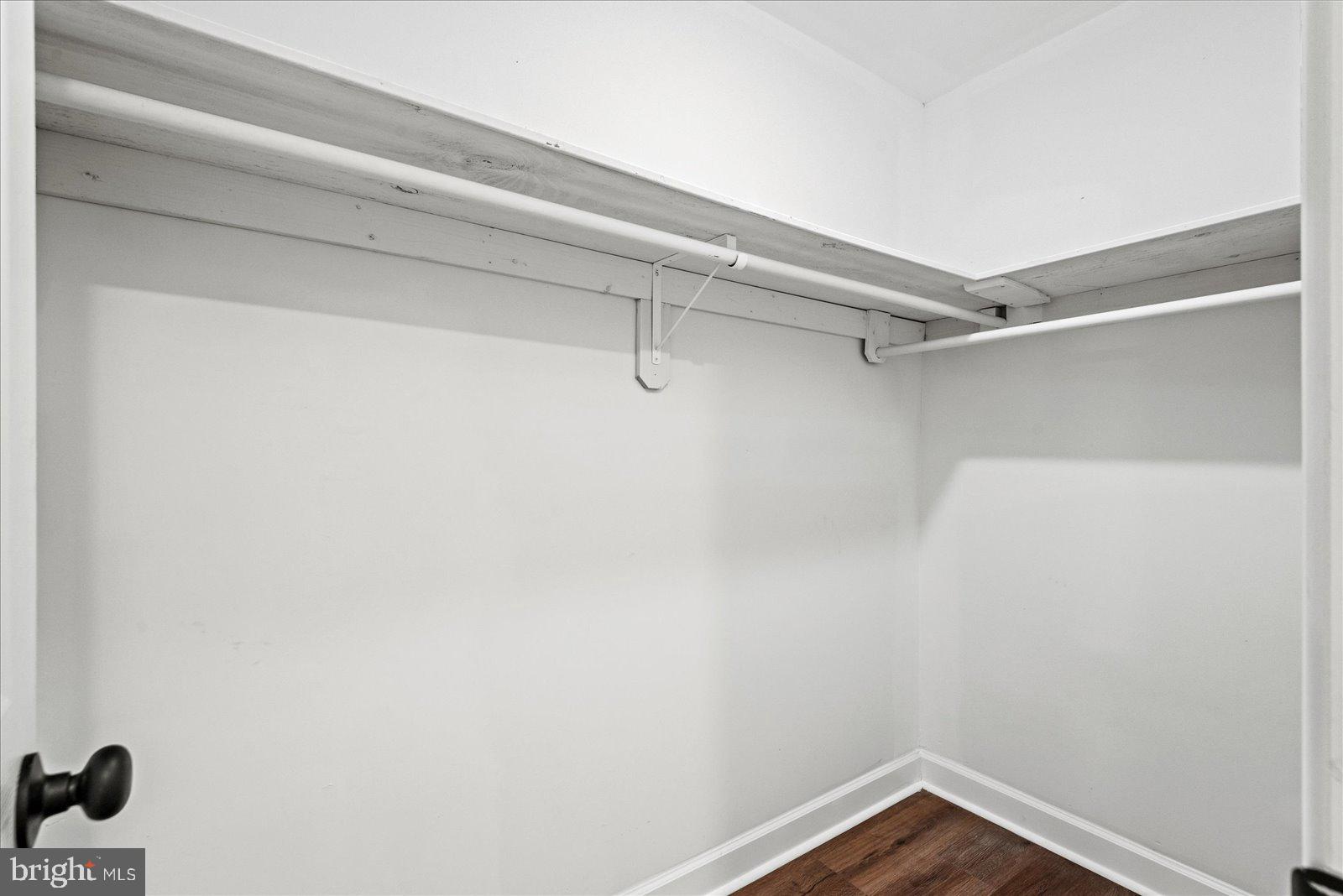 LAKE LAND OR - Residential