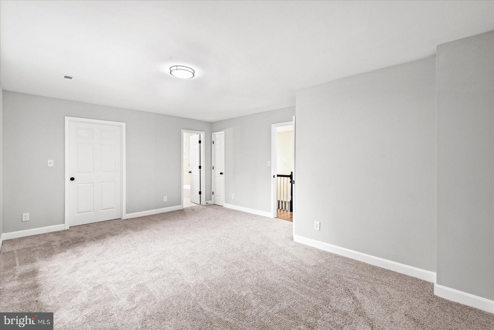 LAKE LAND OR - Residential