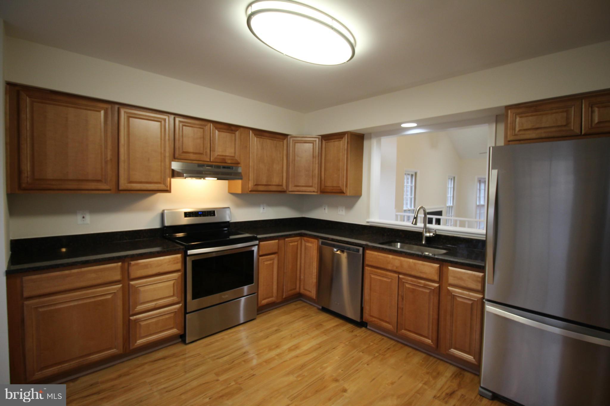 LAKE RIDGE - Residential