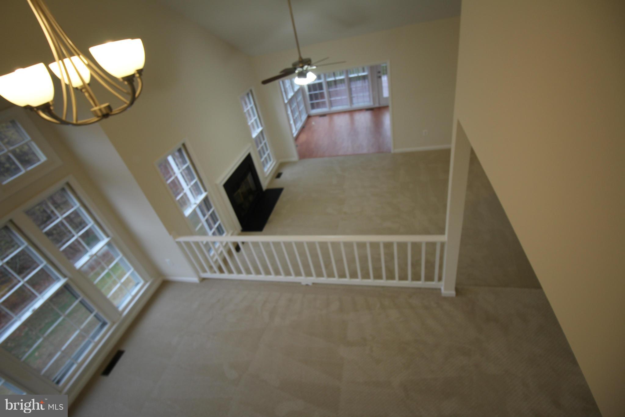 LAKE RIDGE - Residential