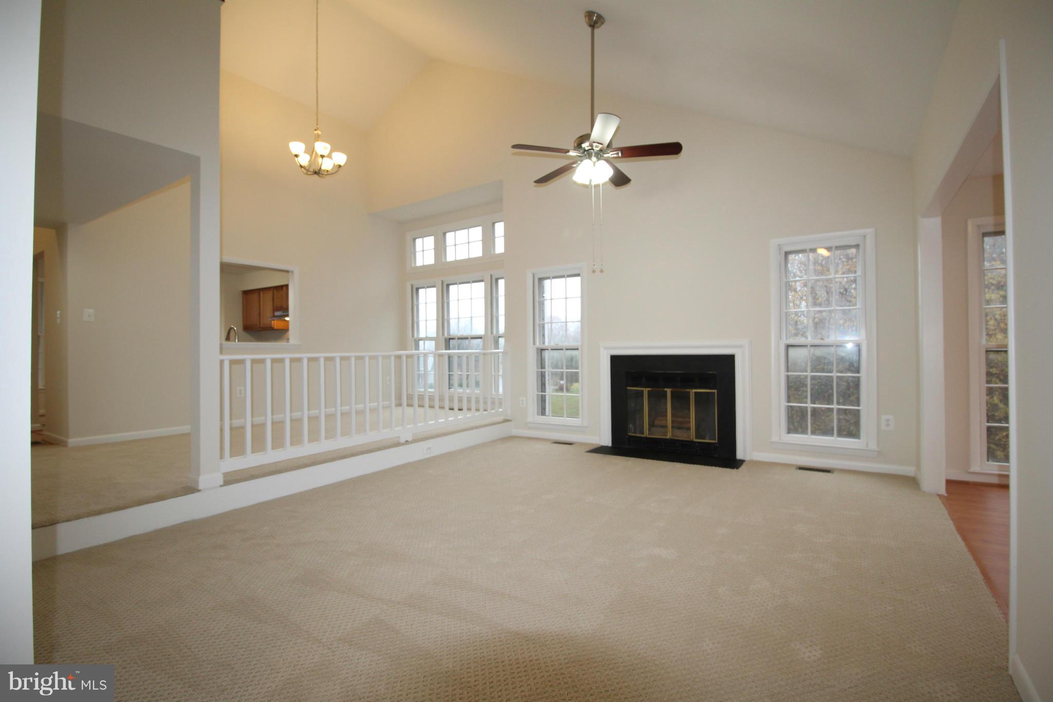 LAKE RIDGE - Residential