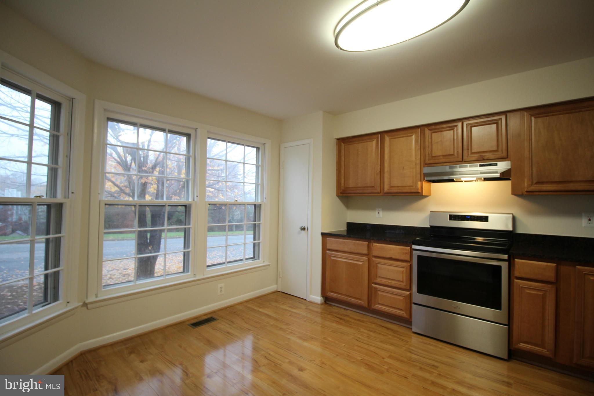 LAKE RIDGE - Residential