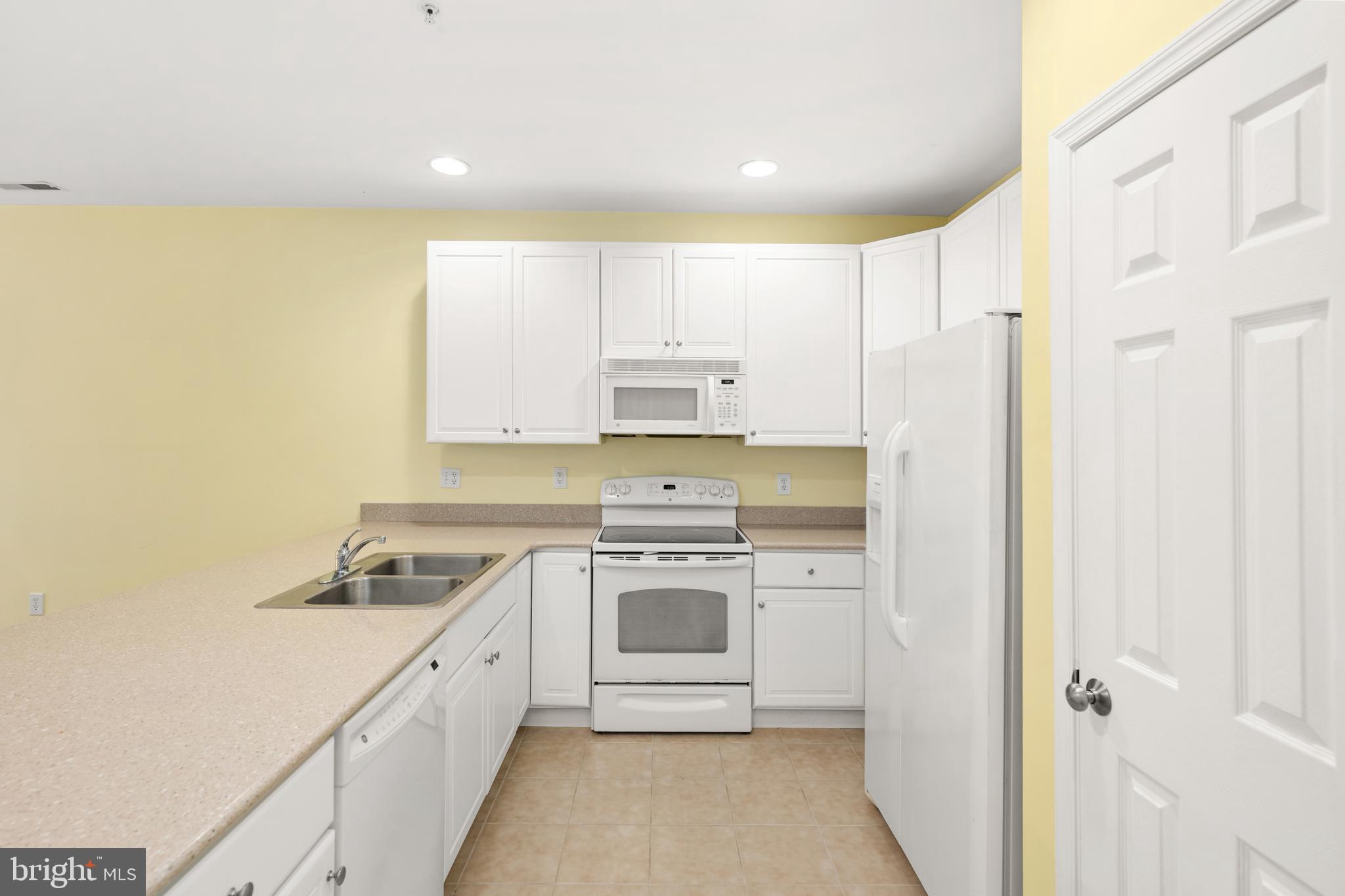 17476 SLIPPER SHELL WAY 14