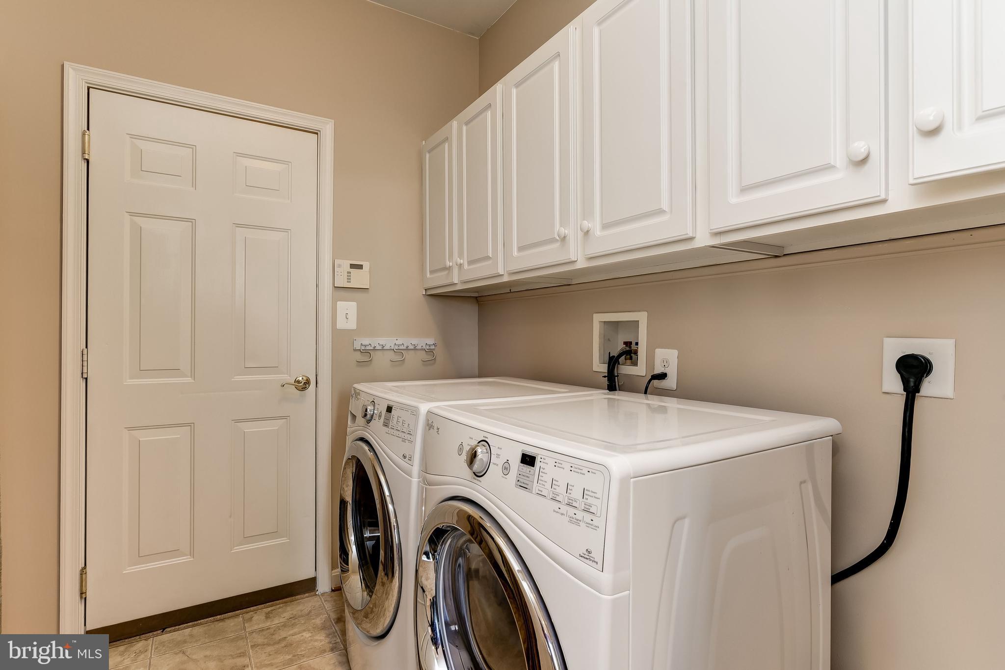 TAYLOR VILLAGE - Residential