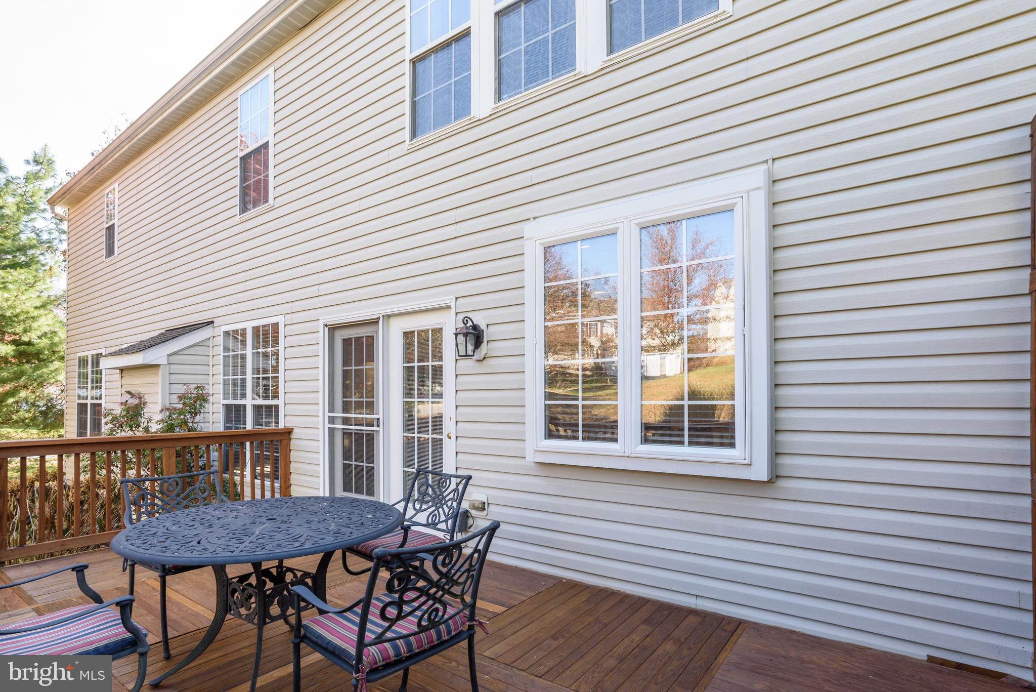 TAYLOR VILLAGE - Residential