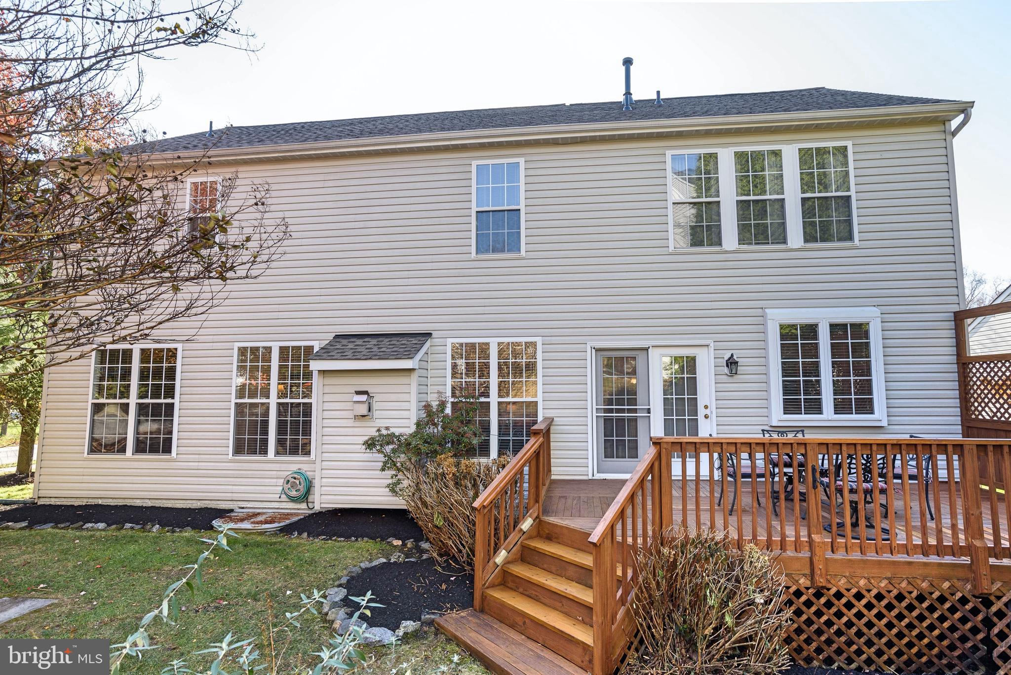 TAYLOR VILLAGE - Residential