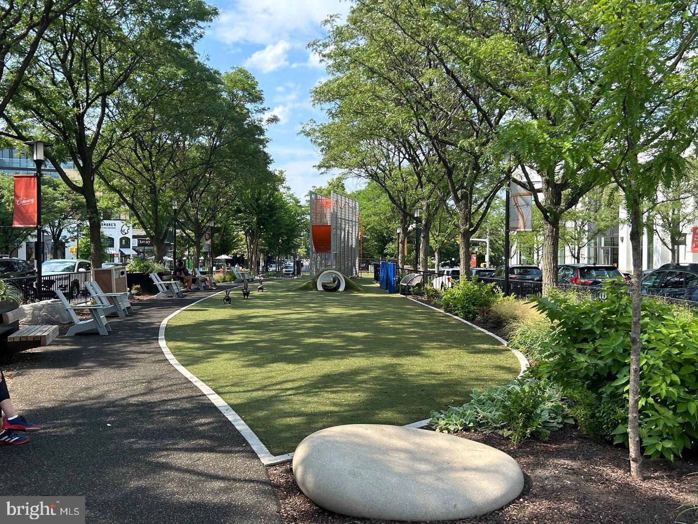 CLARENDON - Residential