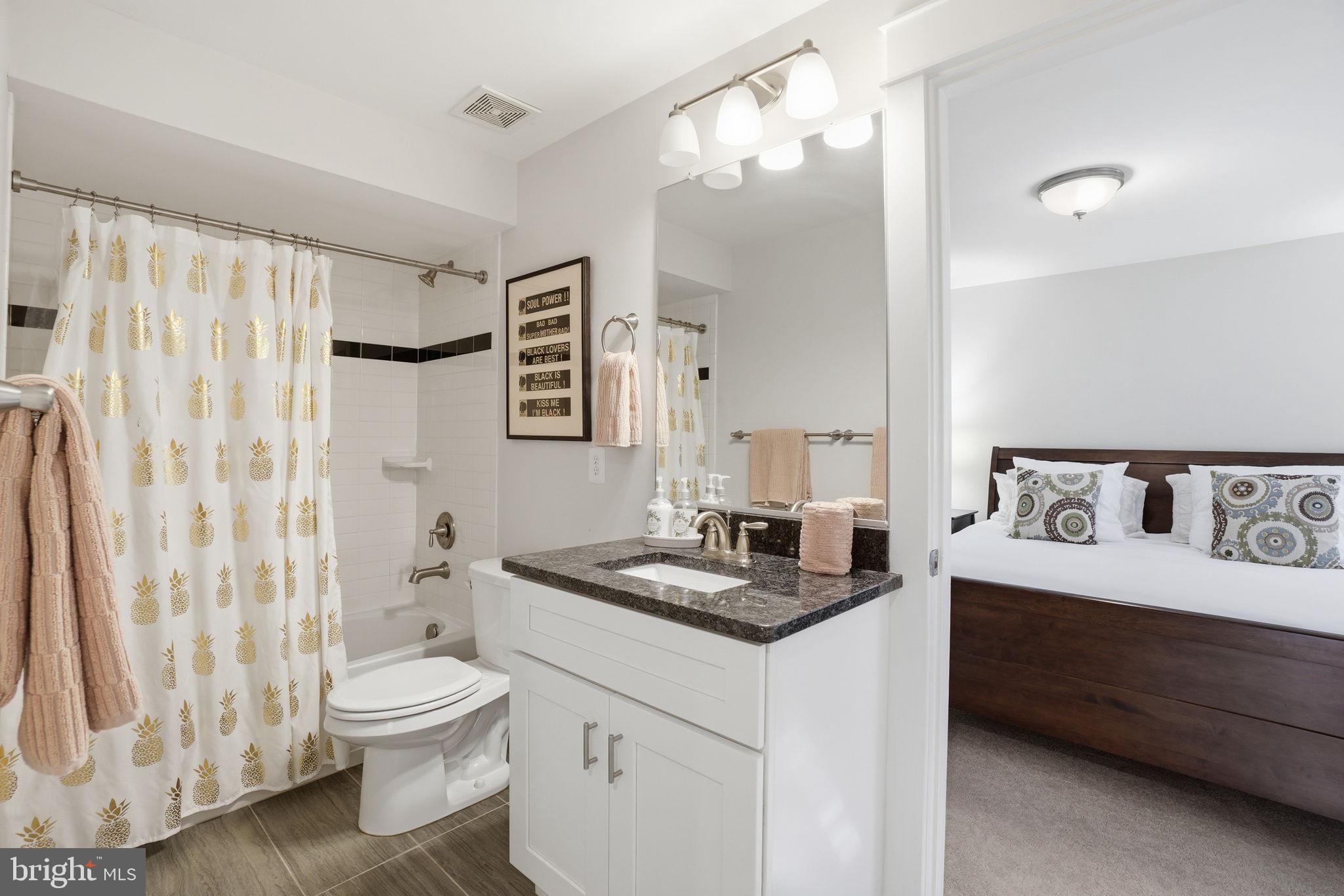 CLARENDON - Residential