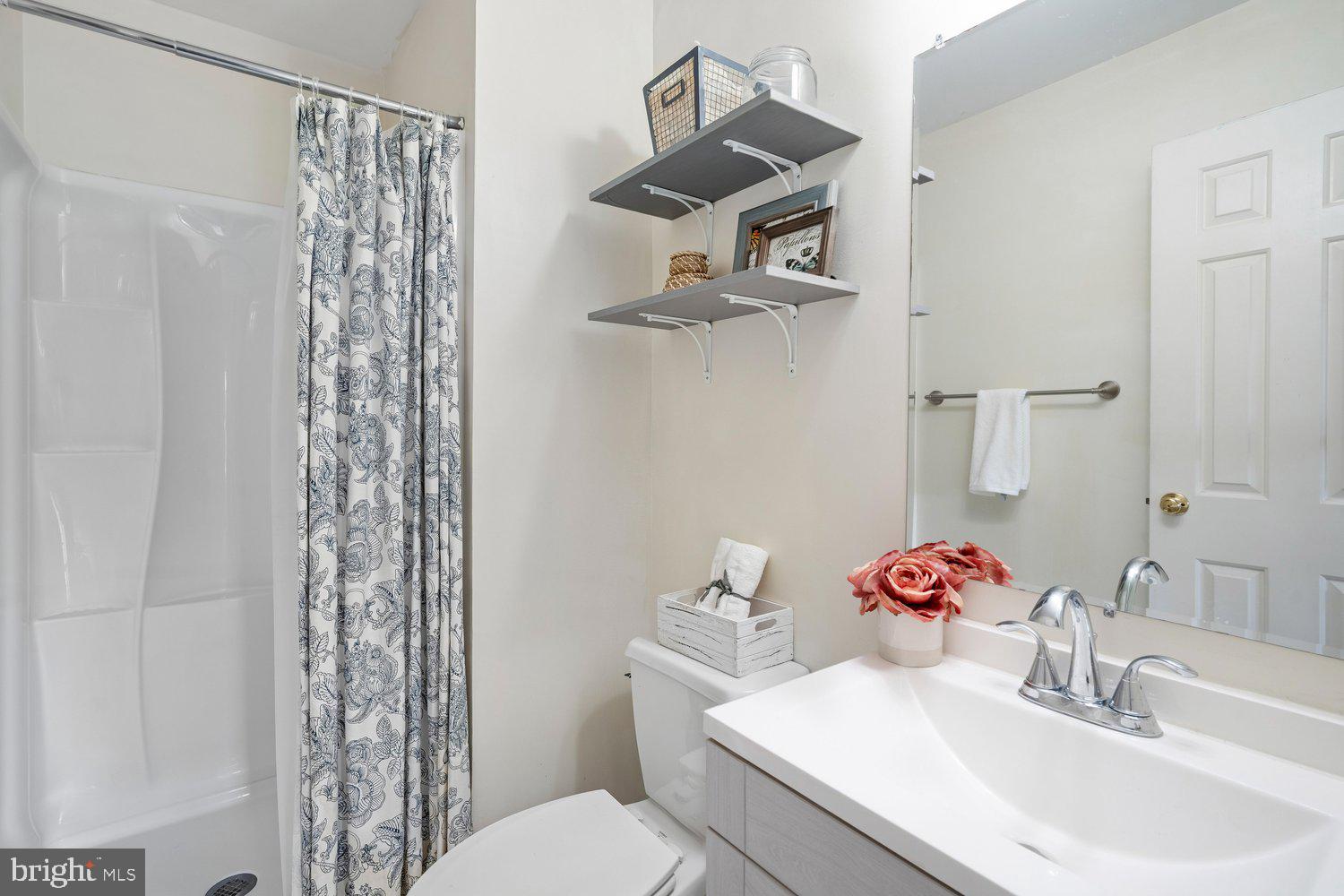 WOODLAND VILLAGE - Residential