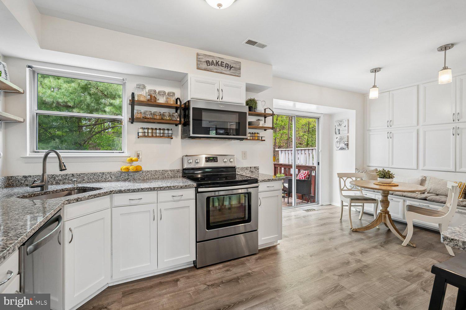 WOODLAND VILLAGE - Residential