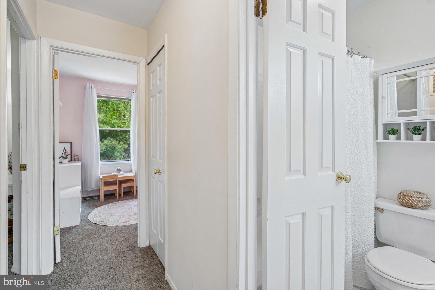 WOODLAND VILLAGE - Residential