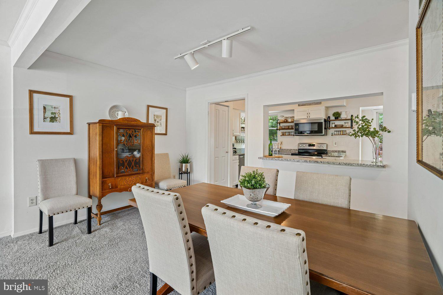 WOODLAND VILLAGE - Residential