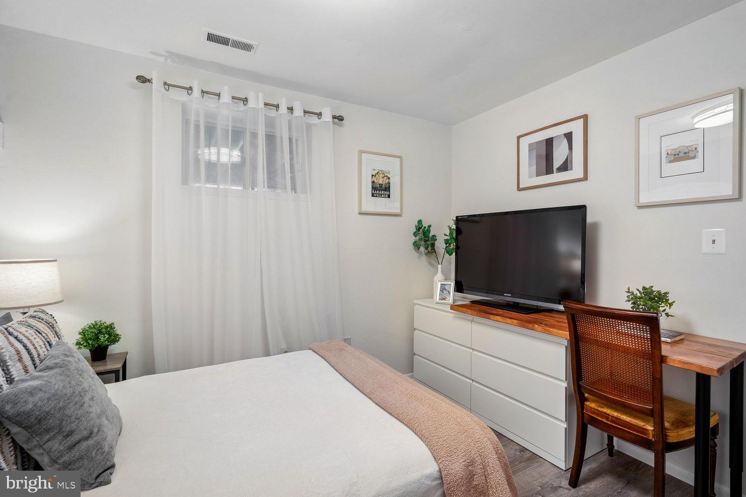 WOODLAND VILLAGE - Residential