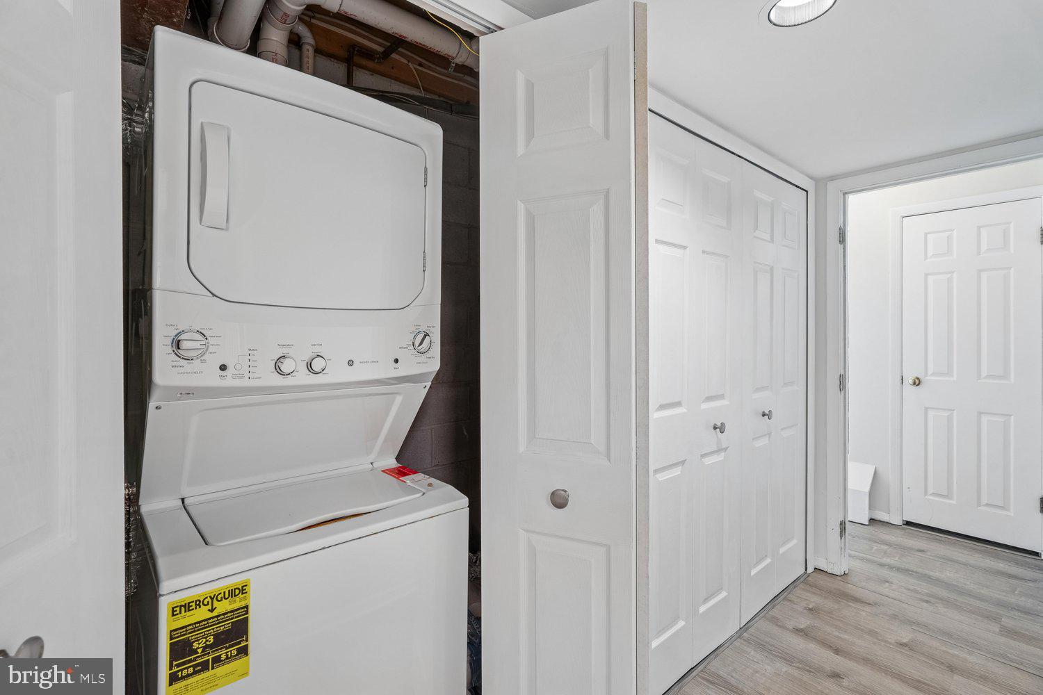 WOODLAND VILLAGE - Residential