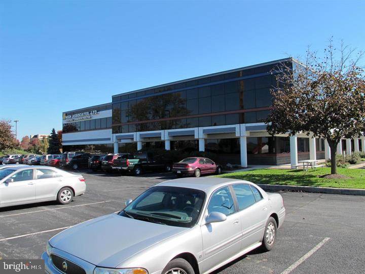 5000 RITTER ROAD 202-8