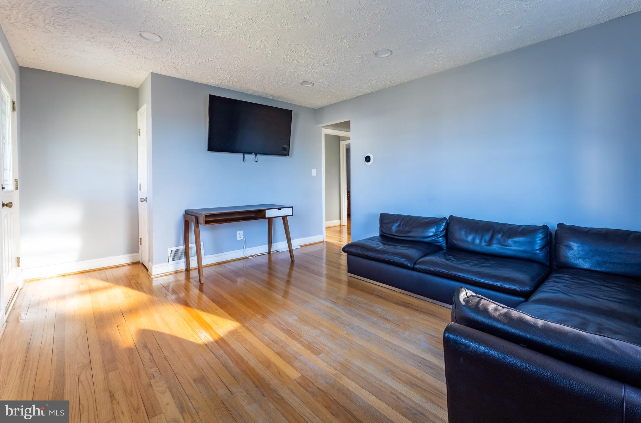 1914 N FOREST PARK AVENUE