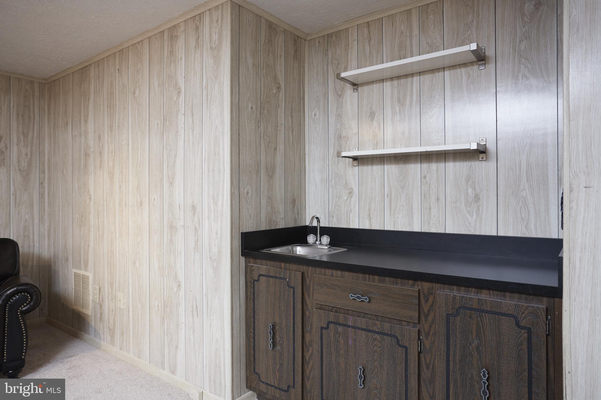 STRATTON COMMONS - Residential Lease