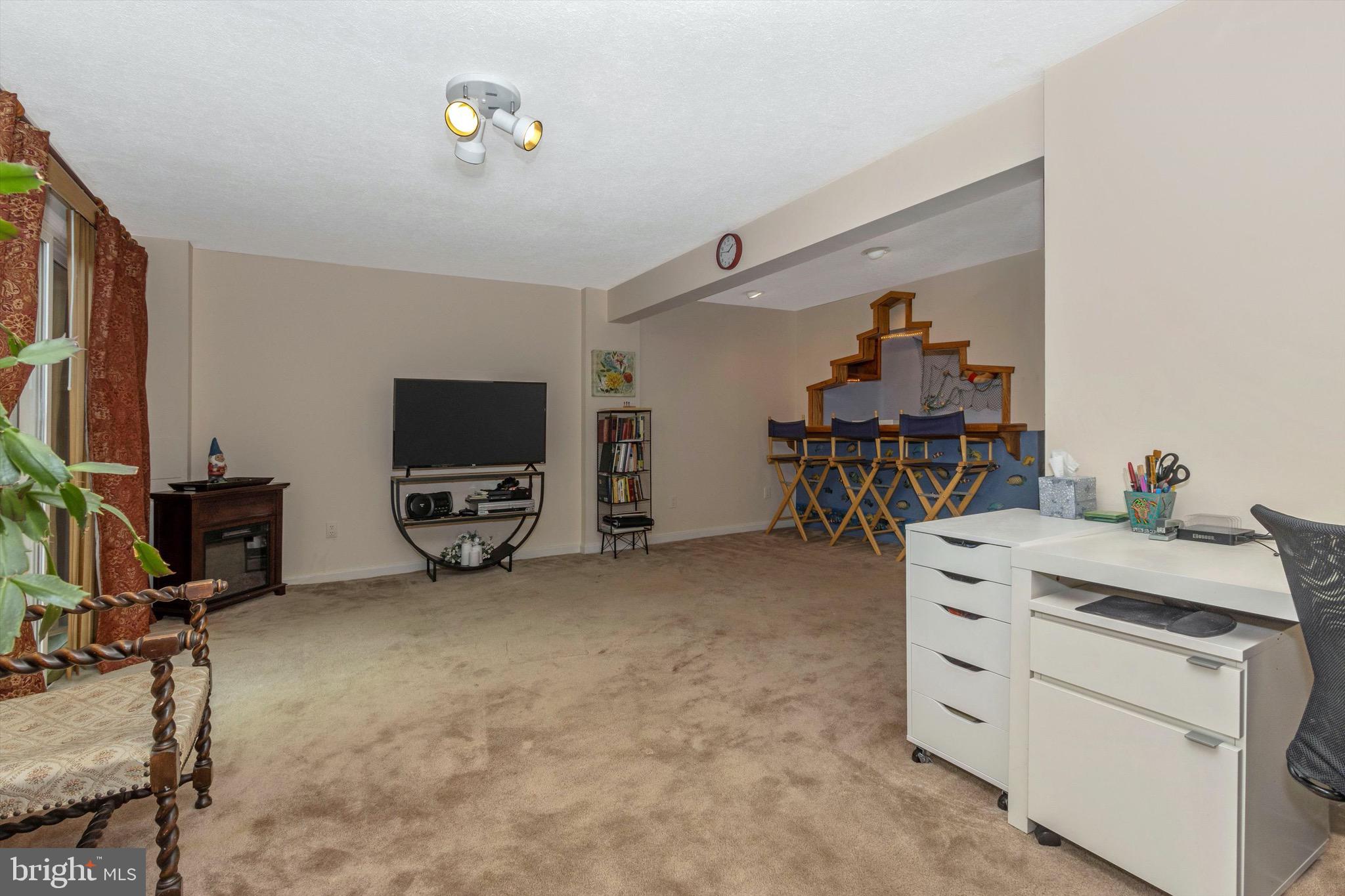 EAGLEHEAD SUMMERFIELD - Residential