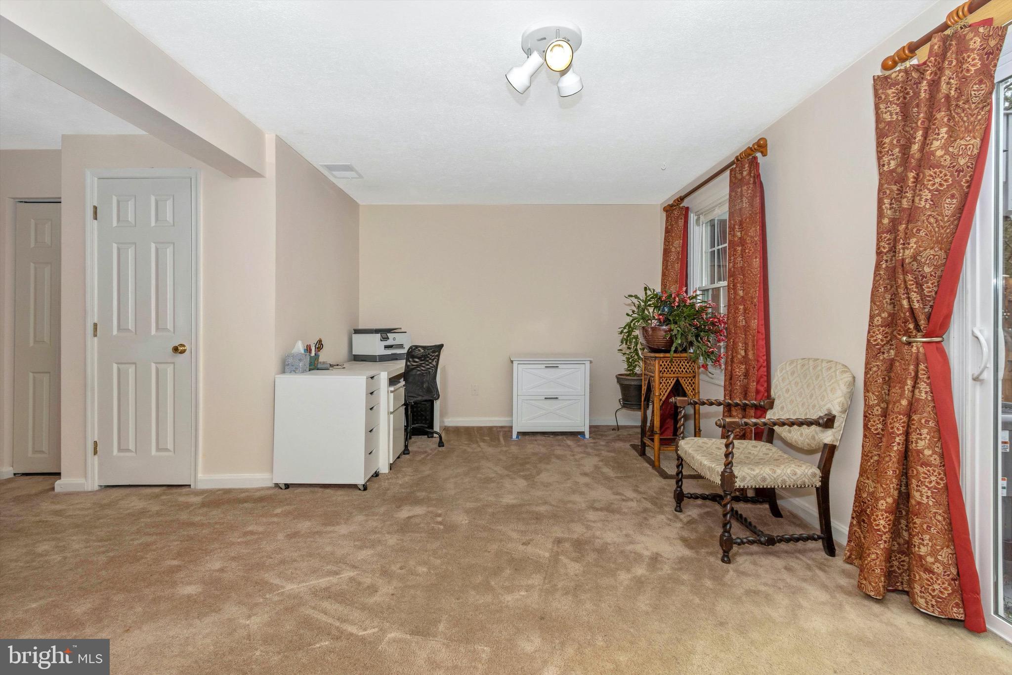 EAGLEHEAD SUMMERFIELD - Residential