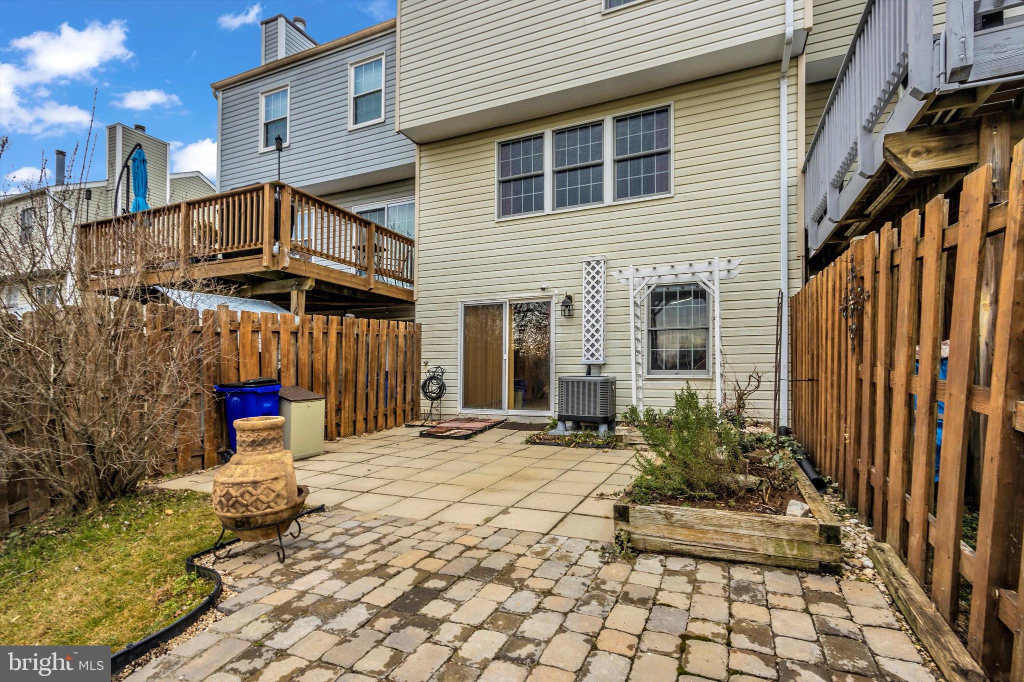 EAGLEHEAD SUMMERFIELD - Residential